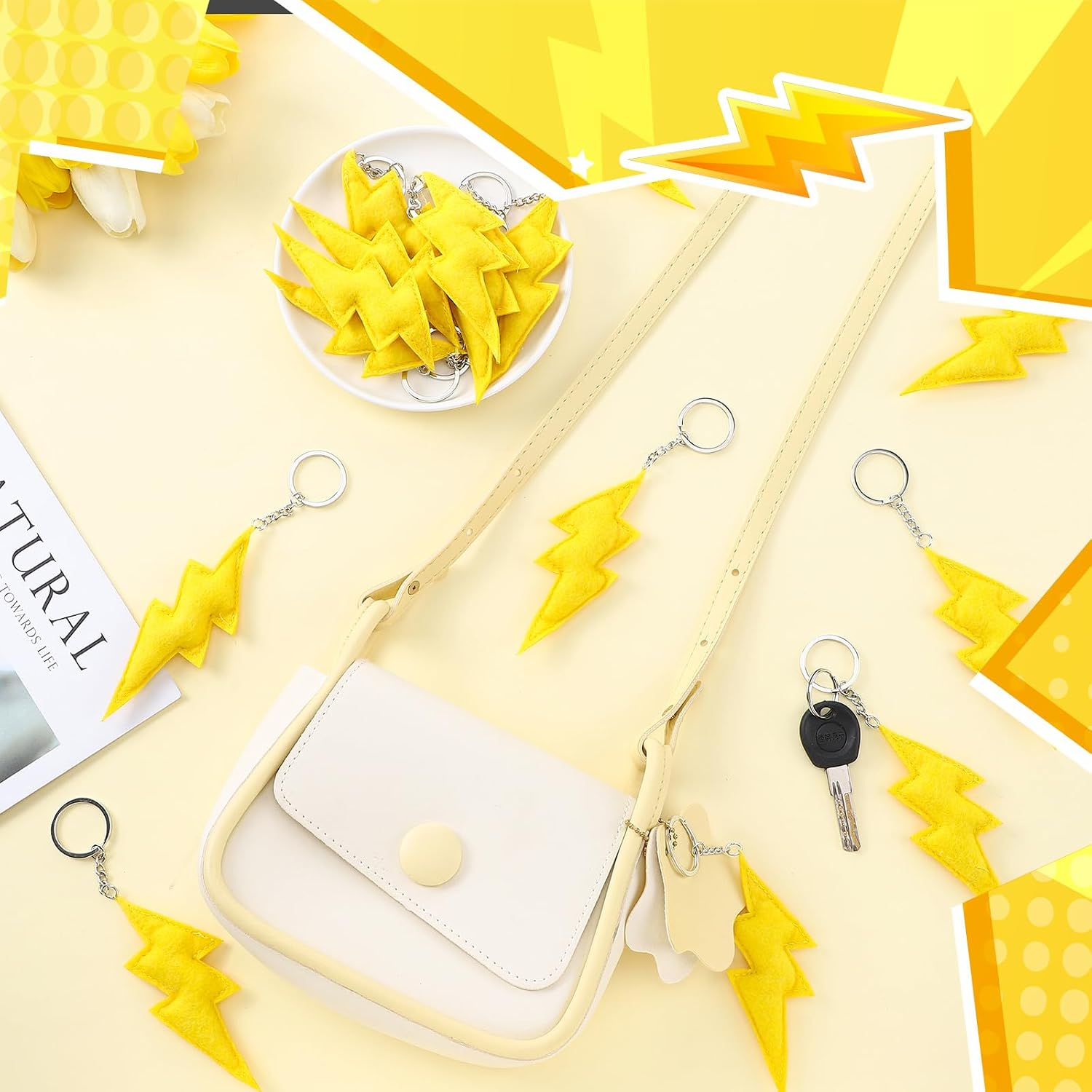 24 Pcs Cartoon Animation Party Favors Lightning Hanging Keychains Gifts Yellow Gold Flash Lightning Keyring Ornament Decoration for Carton Birthday Party Supplies Decorations