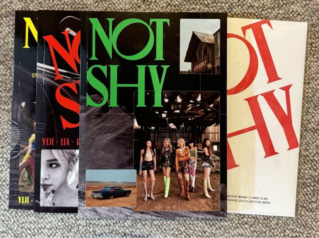 Amazon.co.jp: ITZY NOT SHY CD +イェジトレカセット : Toys & Games