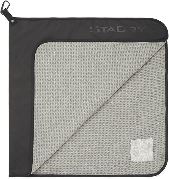 Titleist Black Towel, Black, 20x20