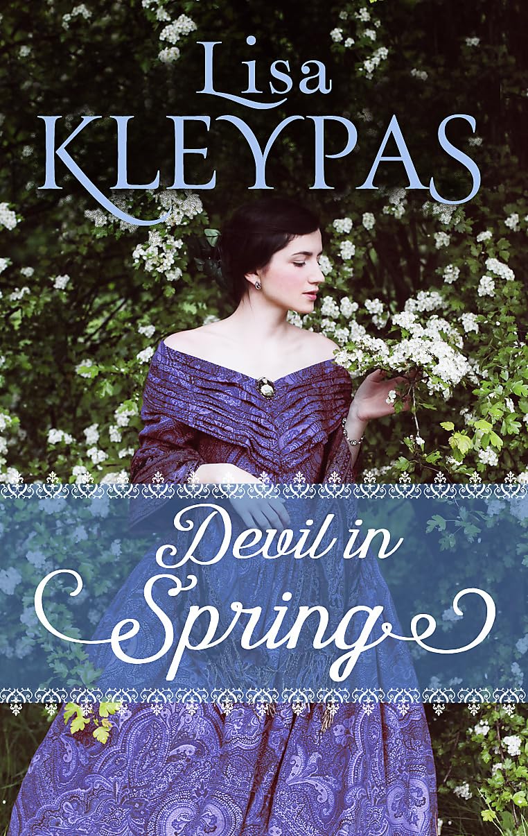 Devil in Spring by Lisa Kleypas (Paperback Book)