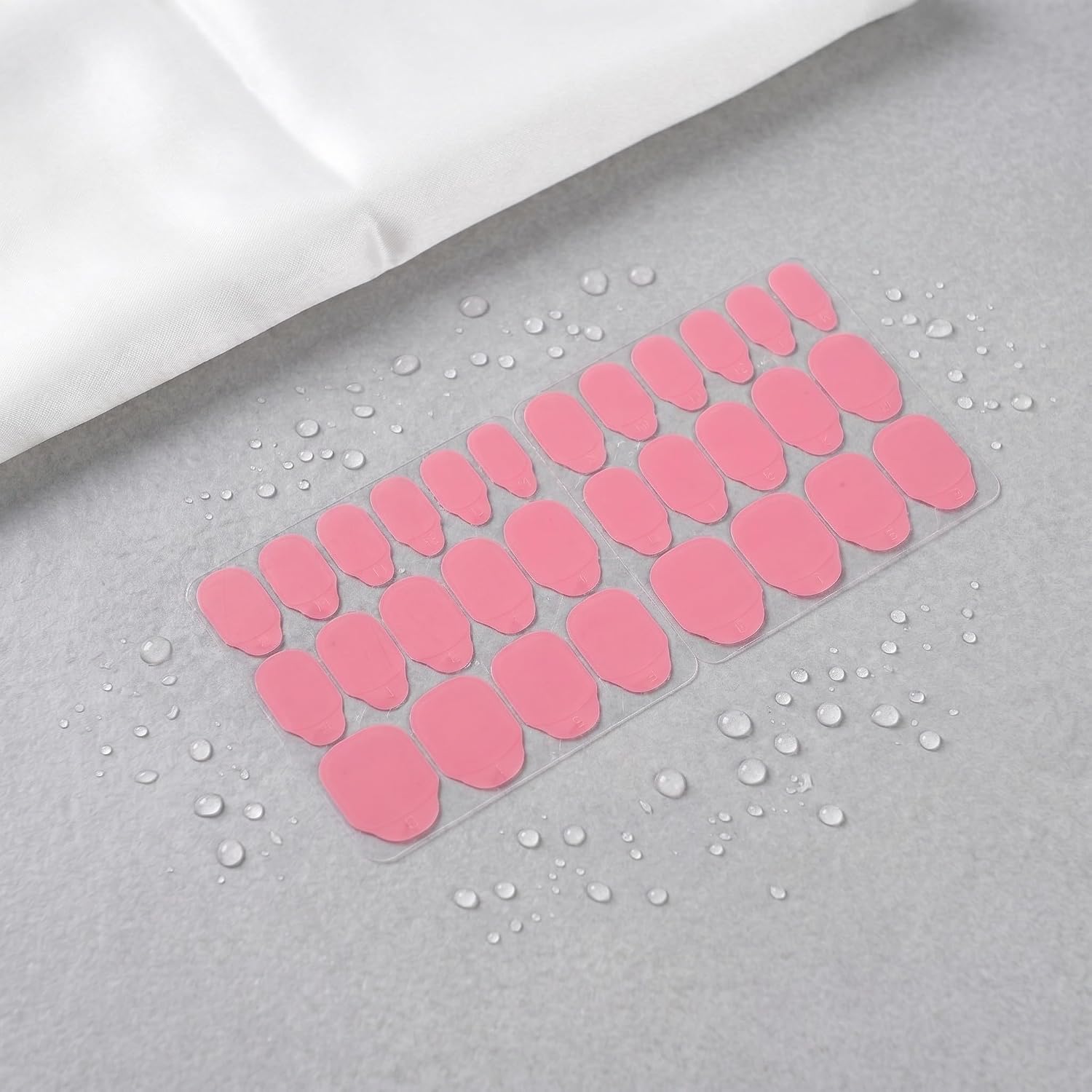 GANAZONO 30 Sheets Waterproof Jelly Gel Nail Glue Tabs for Press on Nails 15 Sizes Ultra-Thin Strong Adhesion Self Adhesive with Natural Appearance for Women