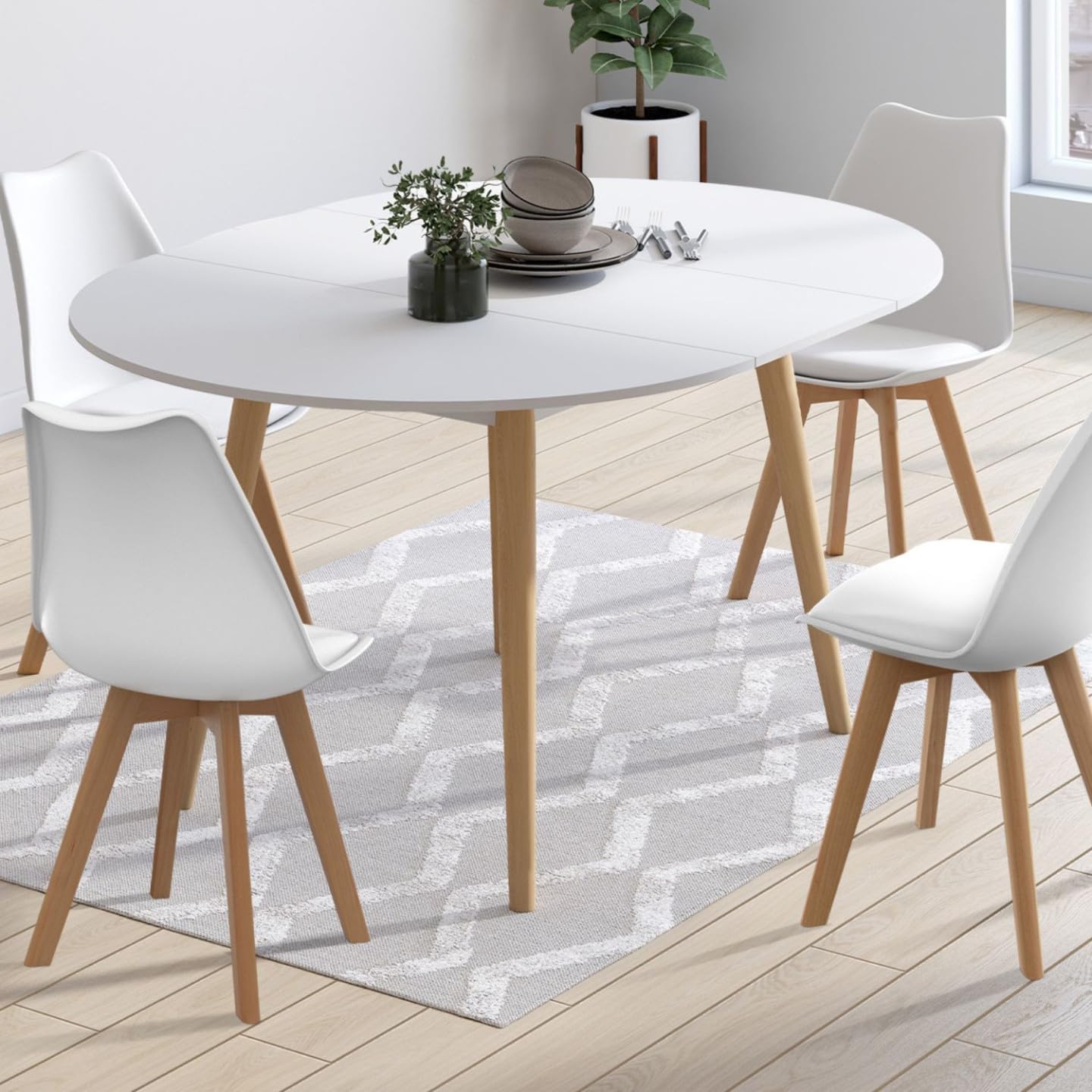 IDMarket - Ensemble Table à Manger Extensible Ronde Angela Blanc Pied Bois 110-150 cm et 4 chaises SARA Blanches