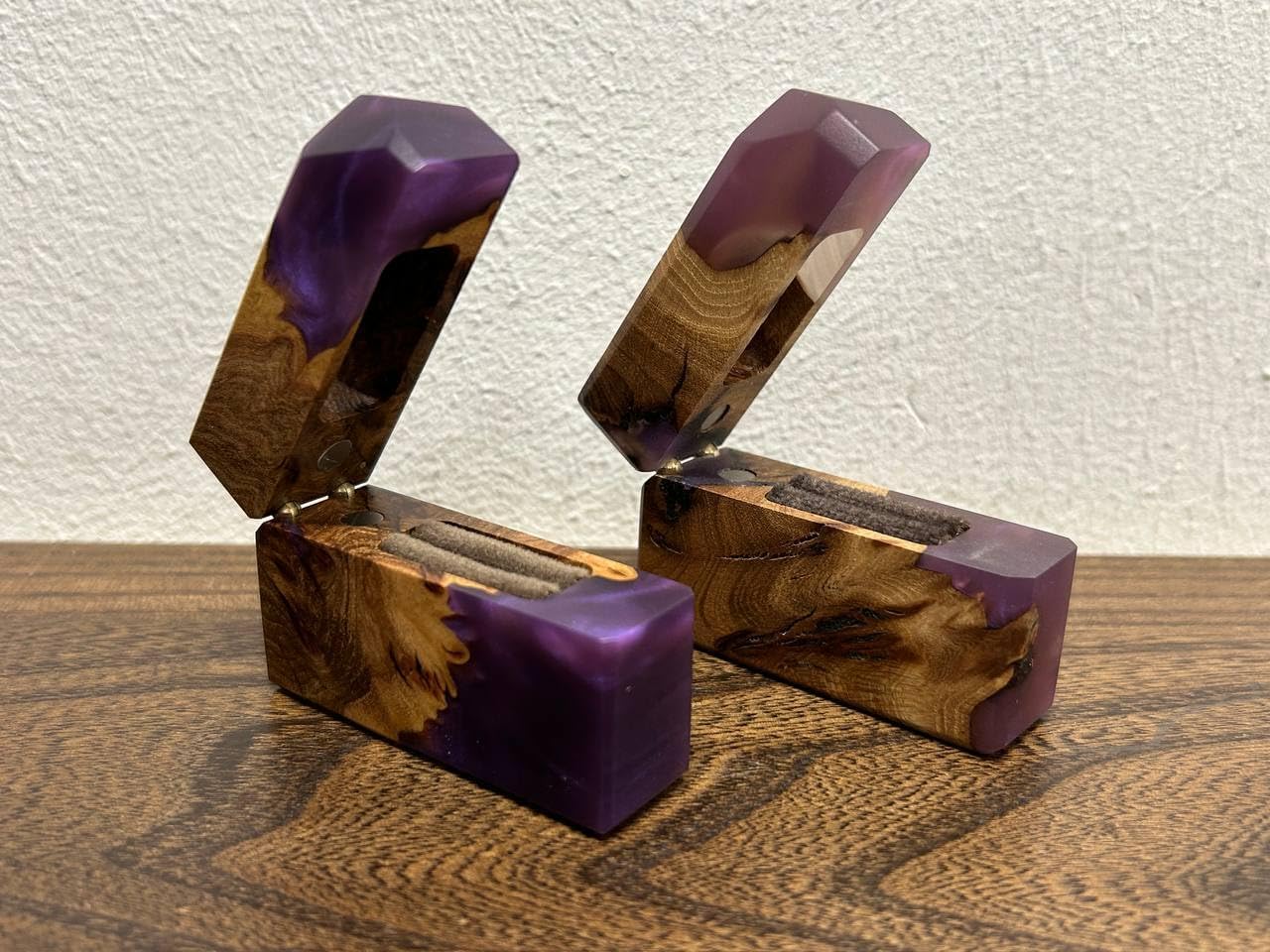 RWA Unique Slim Ring Boxes Engagement Ring Box for Proposal Wooden Epoxy Mini Jewelry Box Display Case, Engagement Ring Holder for Wedding Ceremony Travel Vintage Ring Box FLASH, purple dark