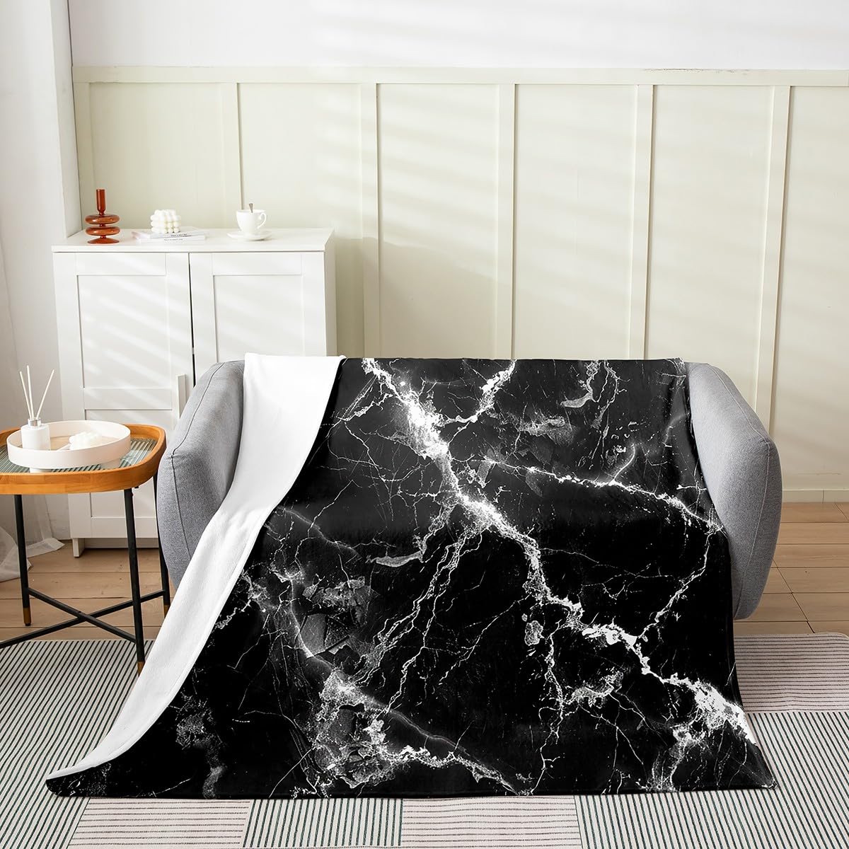 Erosebridal Black Marble Fleece Blanket,White Marble Soft Breathable Throw Blanket,Black and White Marble Texture Printed Blanket Throw 50x60 Bedroom