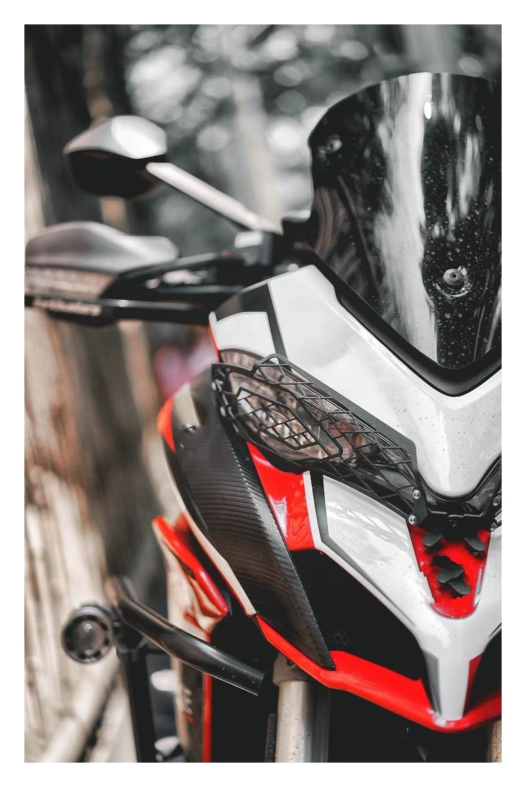 DUCATI ムルティストラーダ1200 スクリーン2個セット DUCATI ムルティストラーダ1200 スクリーン2個セット