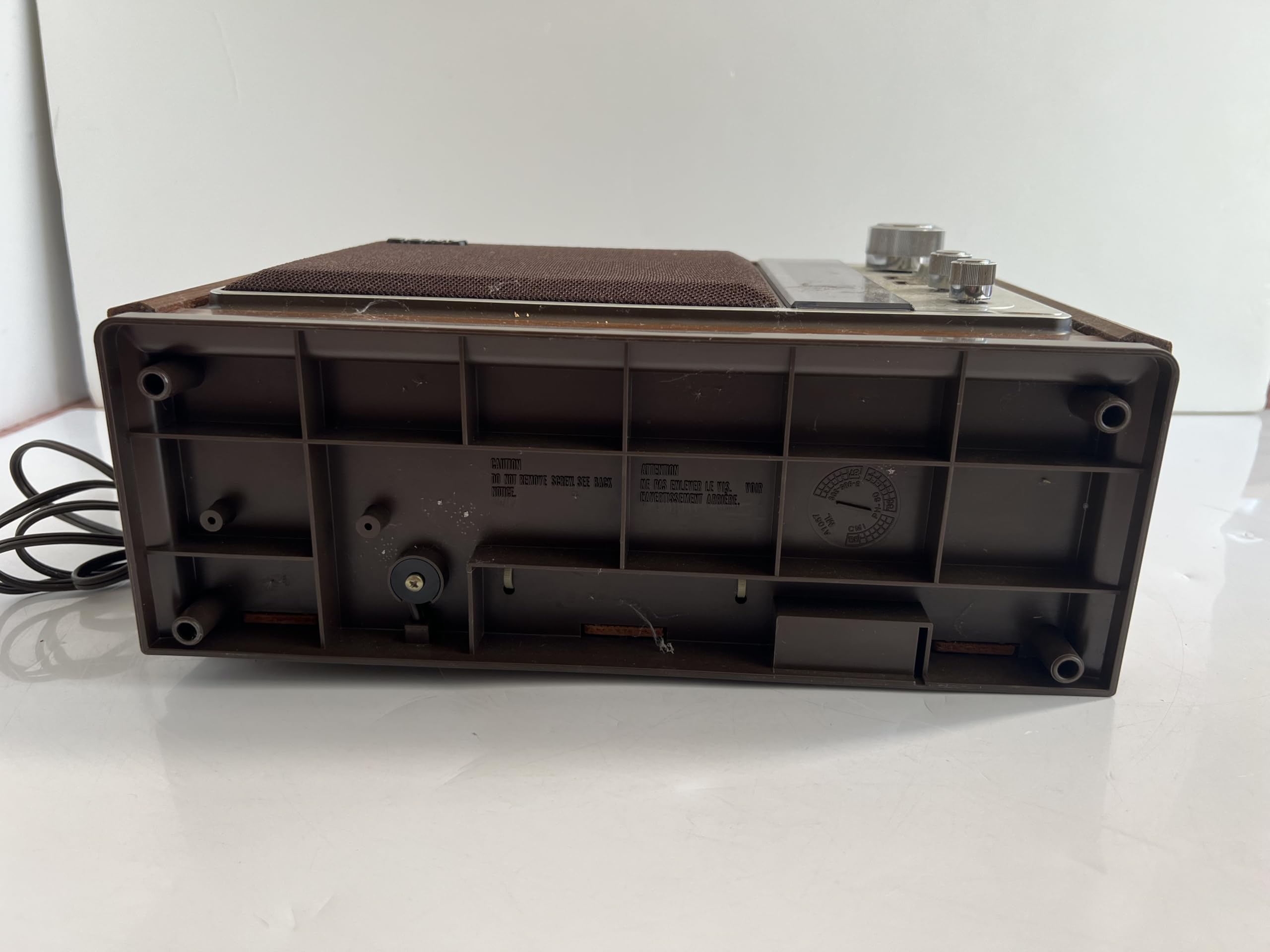 動作品 SONY ICF-9740 ソニー FM/AM 2バンドラジオ昭和レトロ Amazon.co.jp: ICF-9740 FM/AM 2バンドホームラジオ : 家電＆カメラ