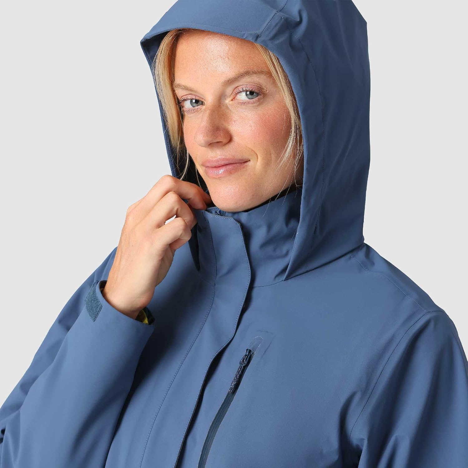 Outdoor Research Women's Aspire 3L Trench | Waterproof, Windproof, Hooded, Standard Fit