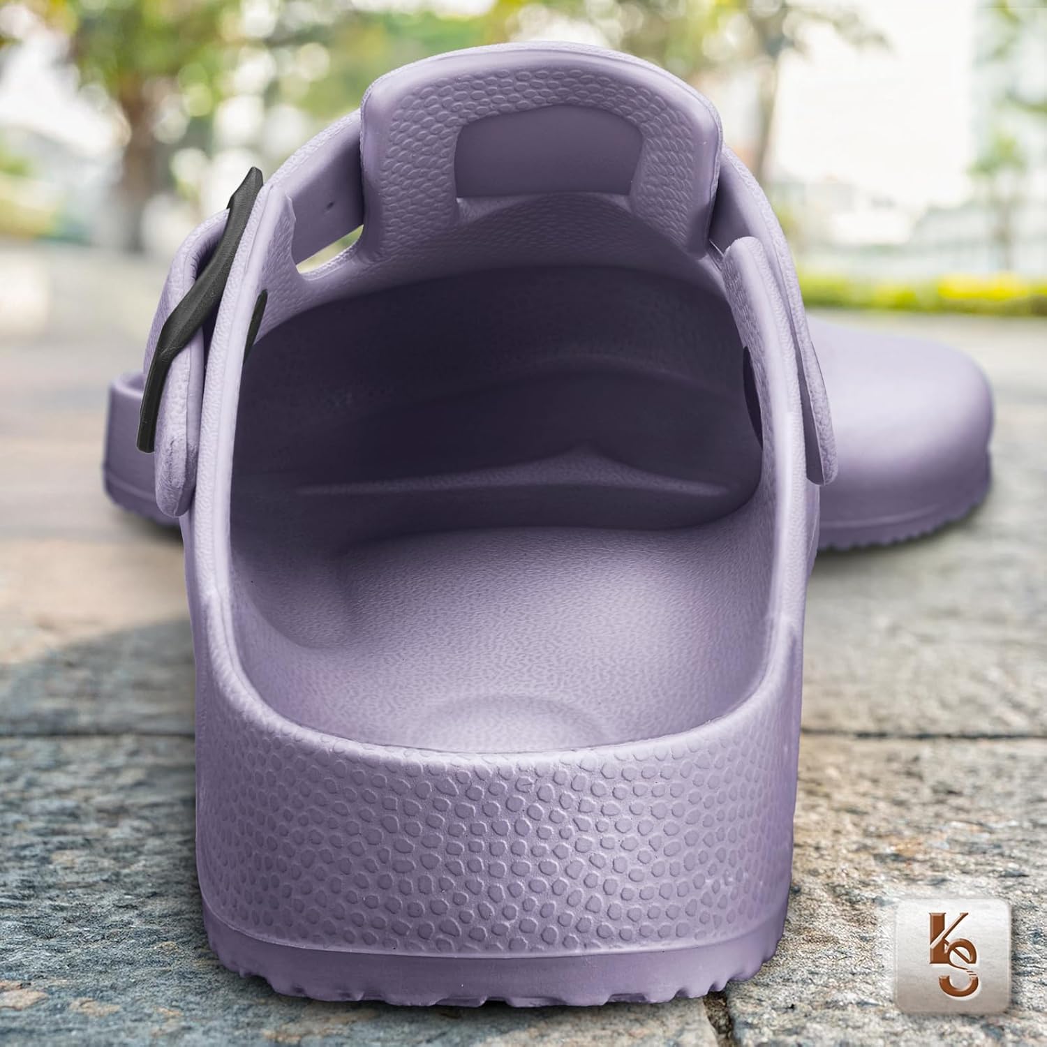KEMISANT Women Clogs,Comfortable Mules Sandals Slippers Nurse Garden Shoes Unisex for Men Cushioned Support