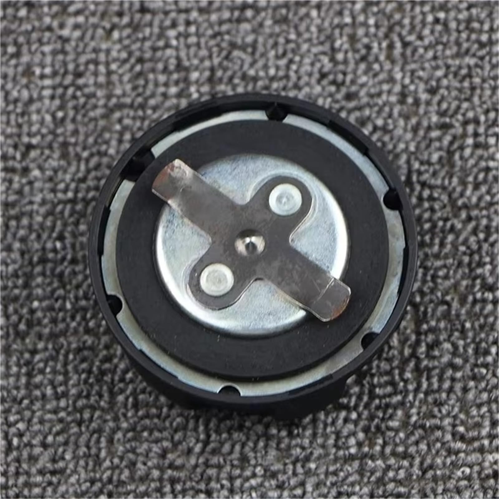 Tappo Riempimento Dell'Olio Per Volvo 780 850 940 960 Per C70 Per S80 Per S90 Per V40 Per V70 2000-2016 8692888 3547599 Coperchio Riempimento Dell'olio Motore Tappo Auto