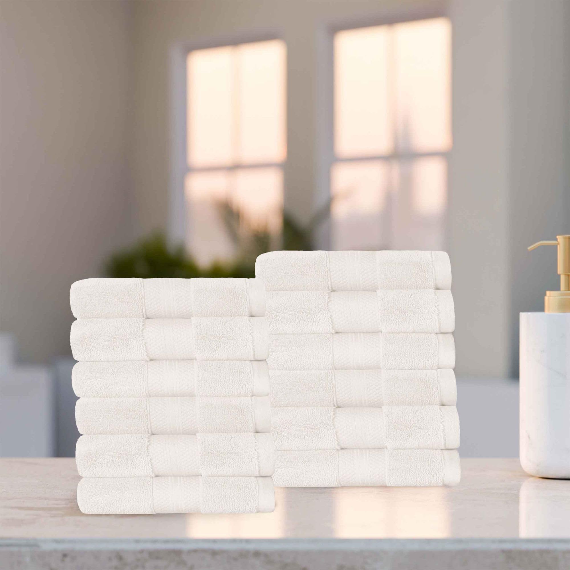 Superior Turkish Cotton - Juego de 12 Toallas faciales pequeñas y absorbentes para Secado rápido, Toallas pequeñas para baño de Invitados, baño Principal, Gimnasio, SPA, Airbnb, apartamento, niños,