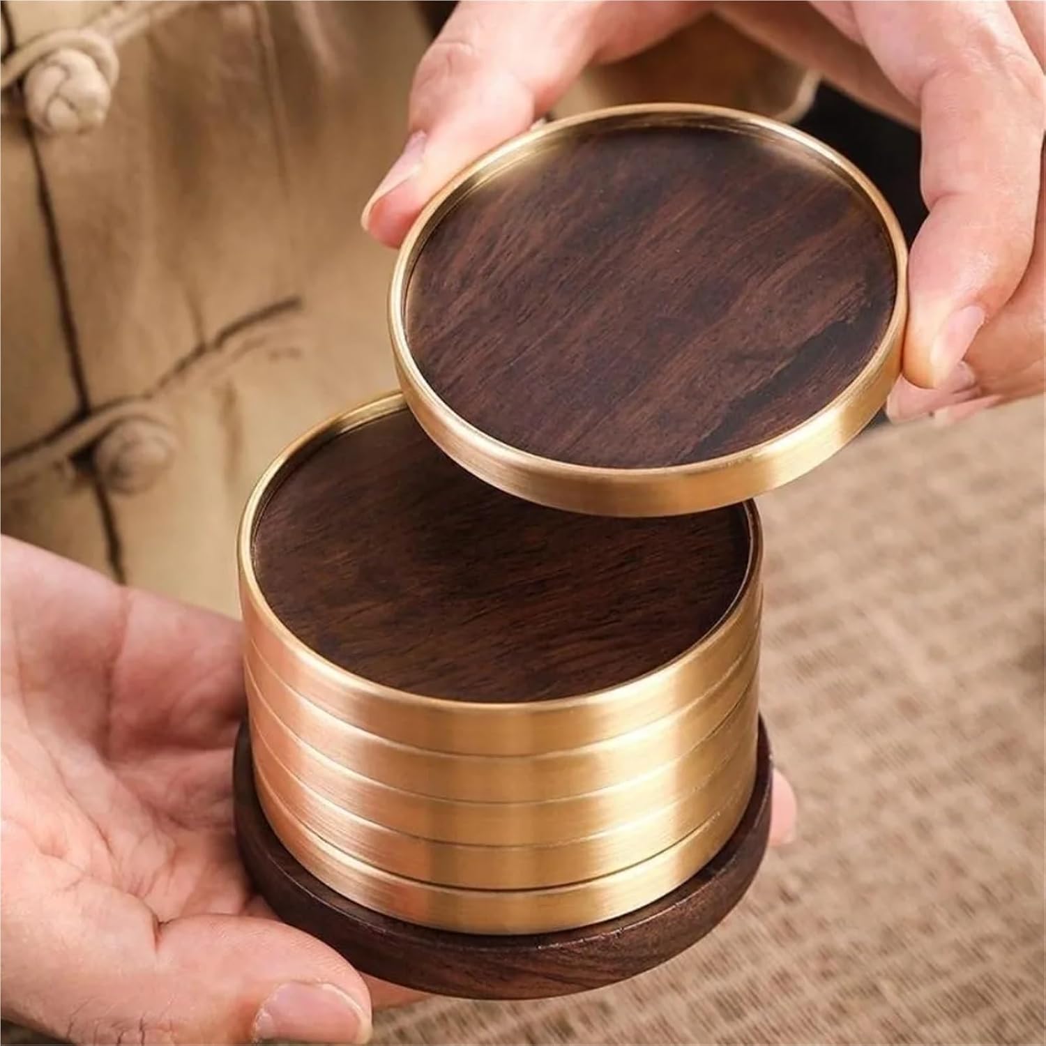 Coasters 8pcs Solid Wood Coasters - Round, Heat-Resistant Non-Slip Tea Cup Holders