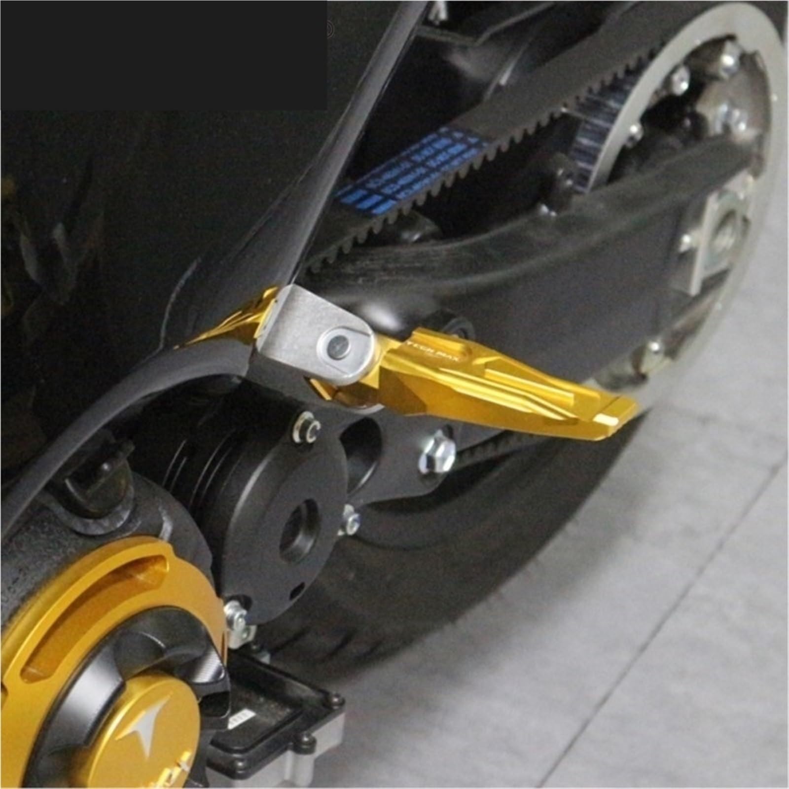 wspornik Pedały Pasuje do Yamaha 530 T-max Dx Sx 2012-2019 Tech Max 500 XP500 560 2019-2023 tylne podnóżki spoczywa podnóżki pasażera(Red)