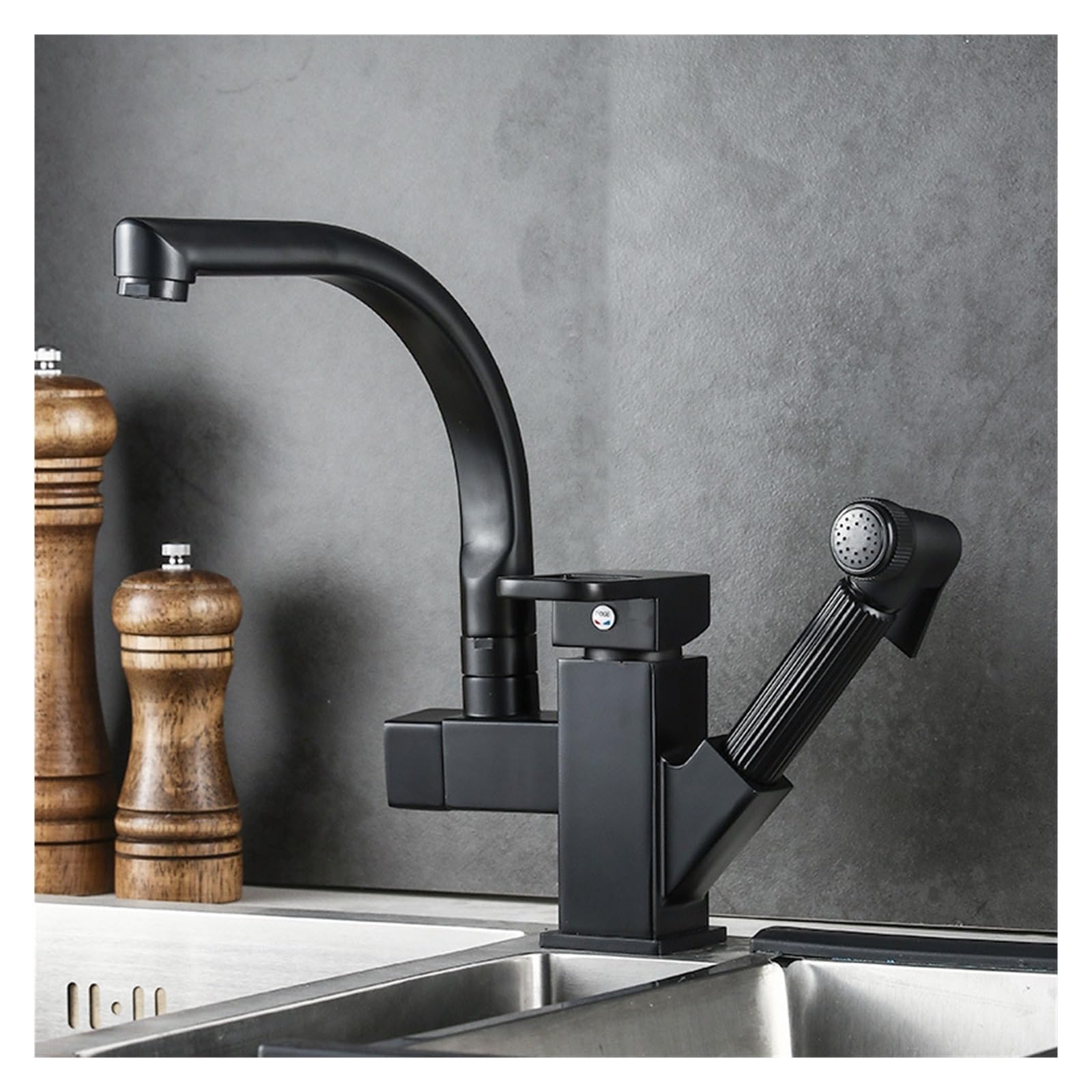 ZYCHSJXA Kitchen Sink PullOut Telescopic Faucet MultiPurpose Pressurized Spray Single Hole Cold and Hot Water Mixing Faucet(Silvery)