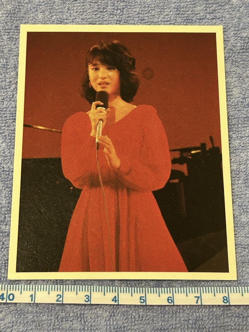 Amazon.co.jp: 松田聖子、デビュー当時の生写真風ブロマイド7枚 : おもちゃ