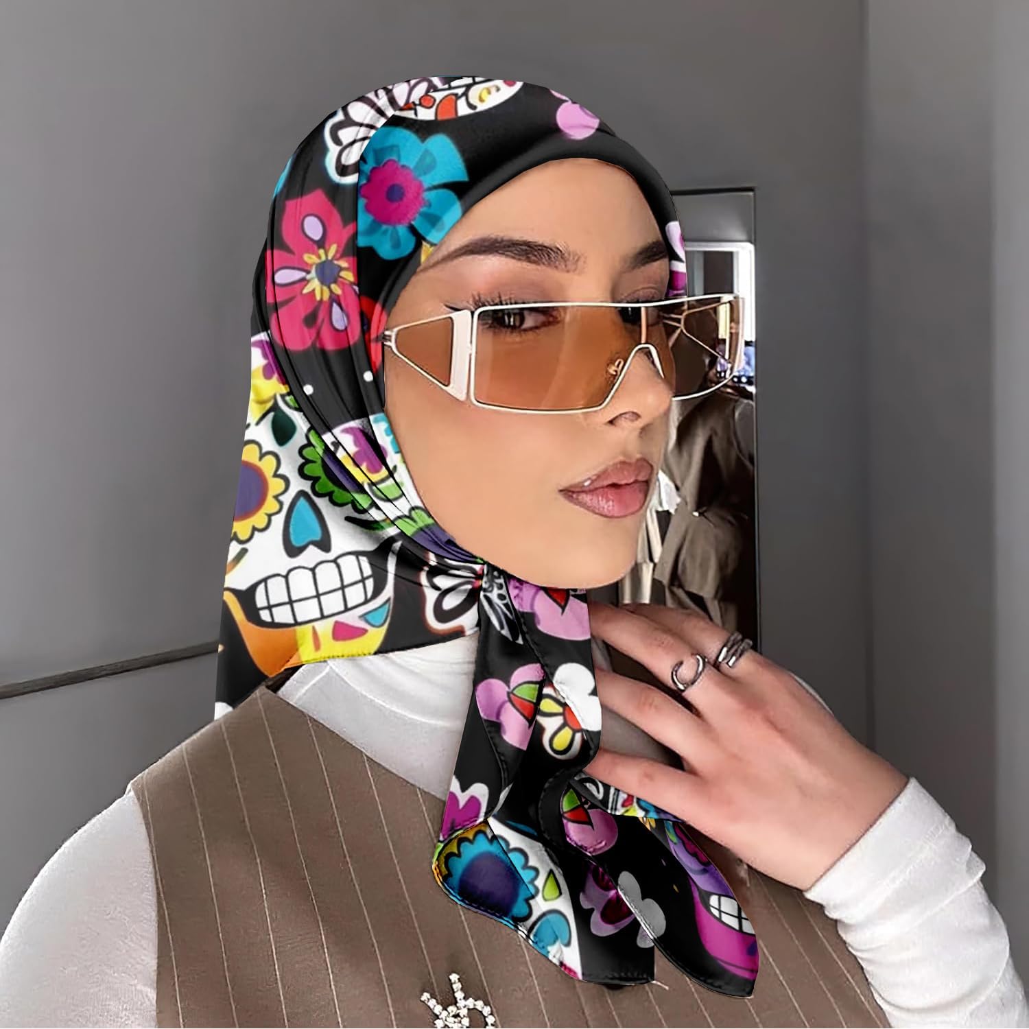 Sugar Skull Print Head Scarf, Black Floral Day of The Dead Pattern, Lightweight Soft Fabric, 35x35 Inch Square Bandana