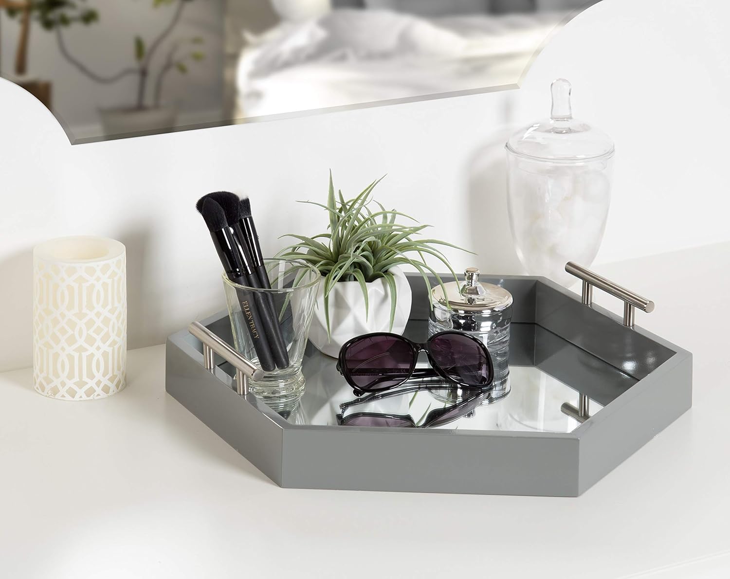 Kate and Laurel Lipton Hexagon Decorative Tray with Polished Metal Handles, White and Gold : Home & Kitchen