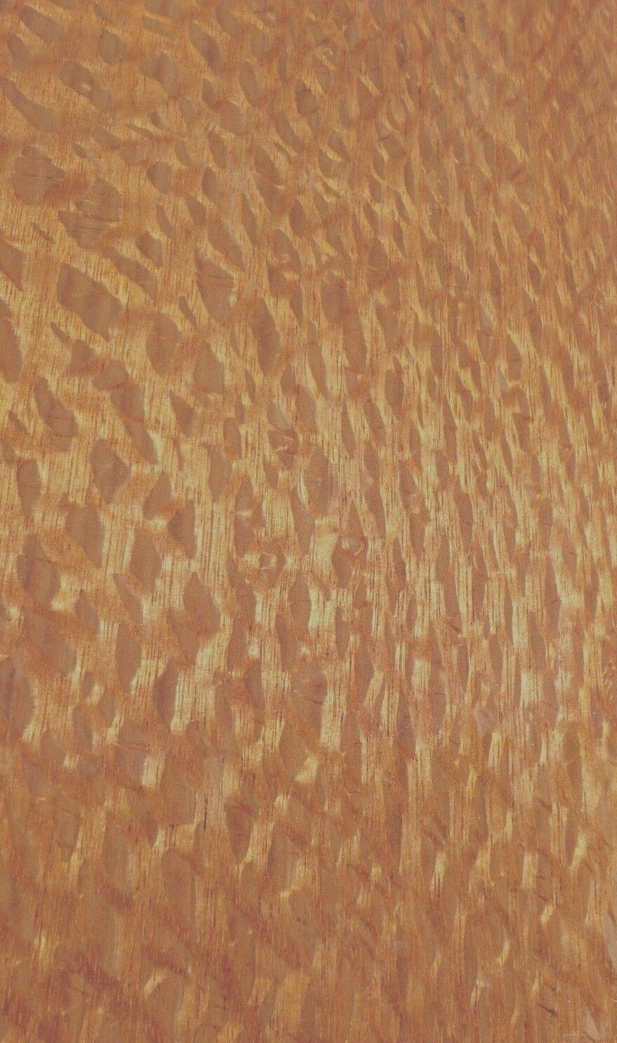 Lacewood Australian Pebble Figured Wood Veneer 40" x 47" on Paper Backer 1/40"