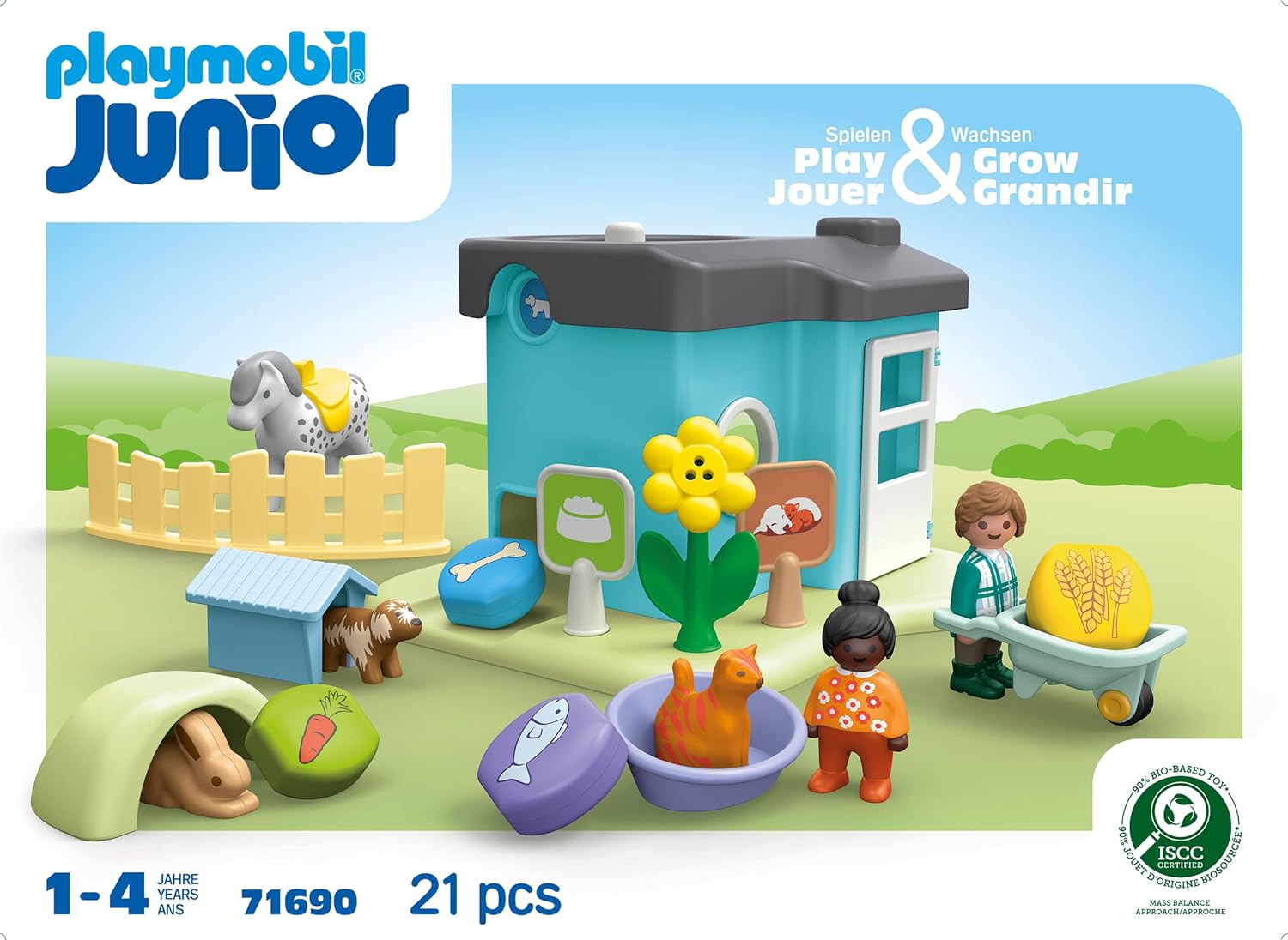 Playmobil Junior: Animal Home with Treat Dispenser