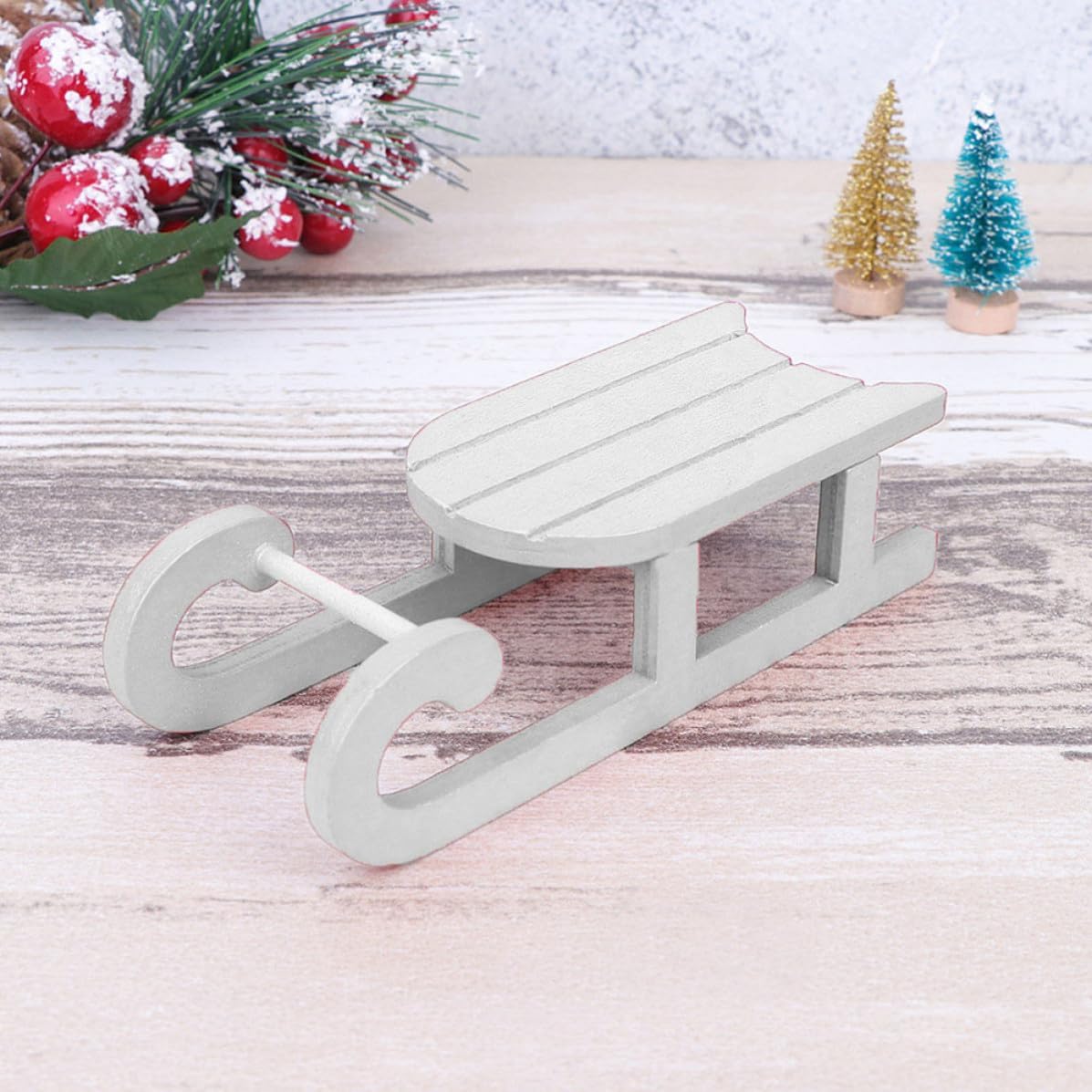 2pcs White Wooden Christmas Sleigh Ornament for Desktop Holiday Decor
