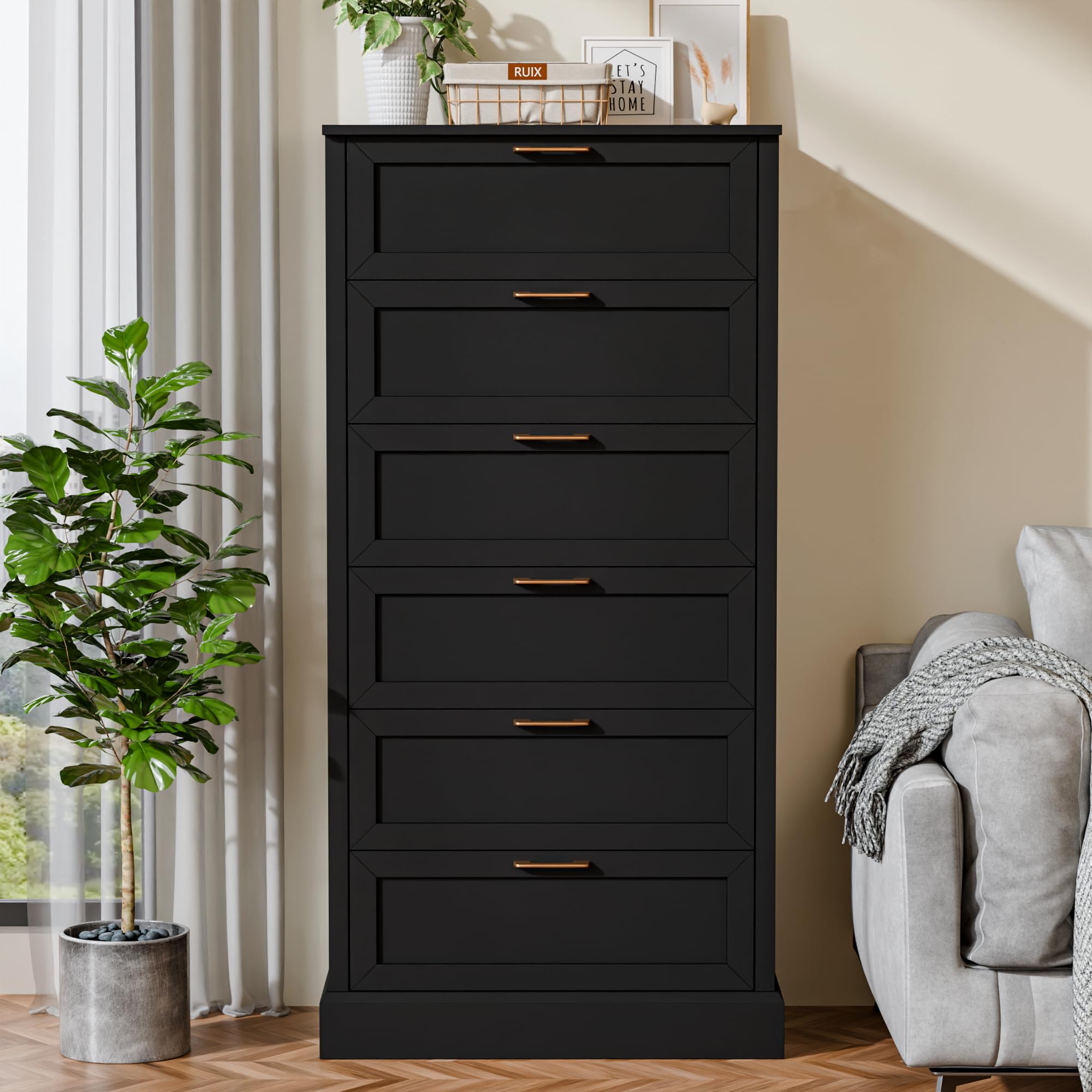Zamildon's Dresser Bedroom, 55