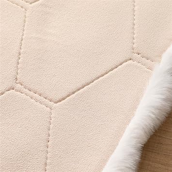 Square Chair Cushion Winter Plush Indoor Dining Seat Cushion Soft Faux Fur Chair Pad for Kitchen Office Barstool Home Decoration, Ivory, 20 x 20 x 1 Inch