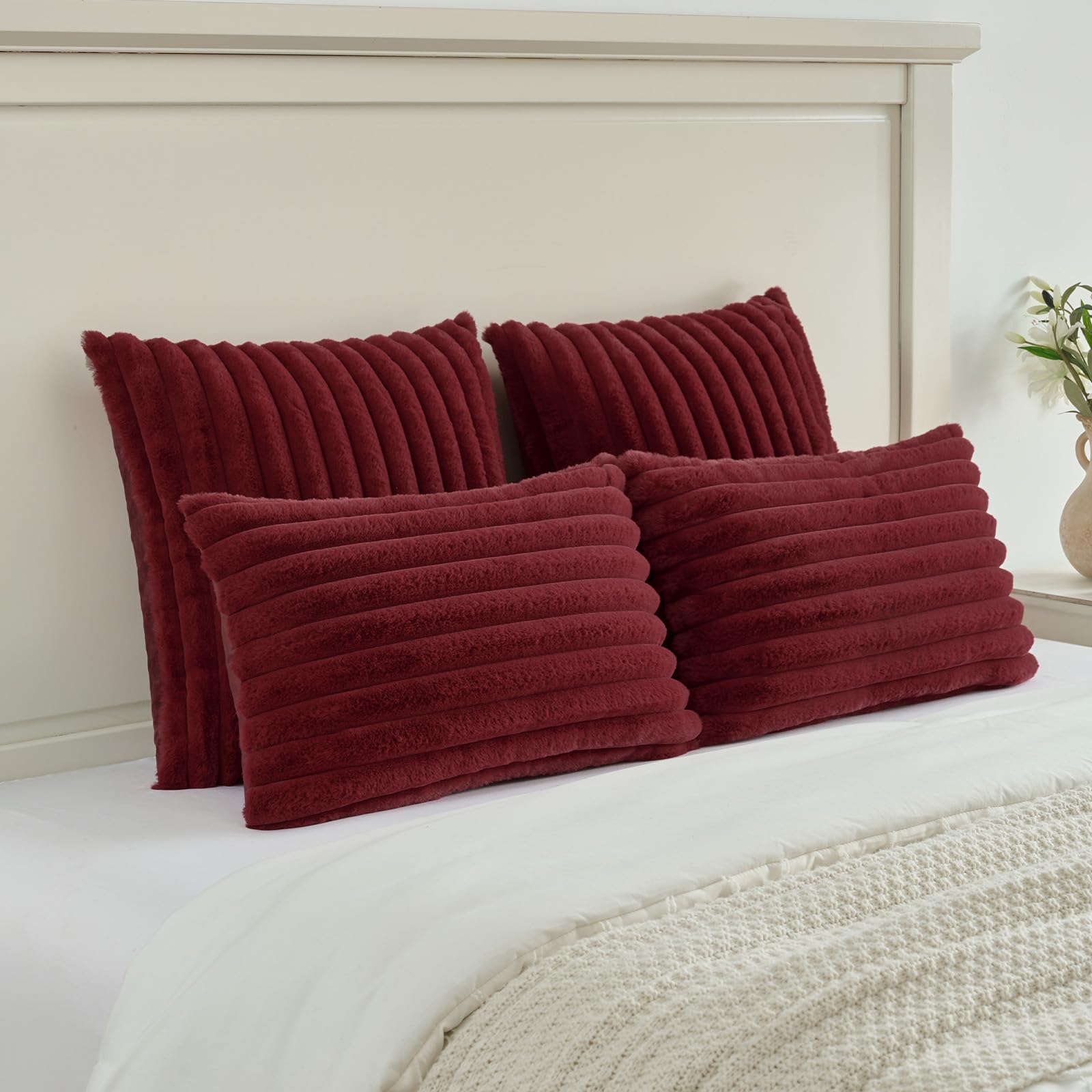 FUTEI Paquete de 2 fundas de cojín de felpa de pelo sintético liso, 24 x 24 pulgadas, suaves, esponjosas, a rayas, decorativas, europeas, modernas, rústicas, para sofá, cama, sala de estar, color