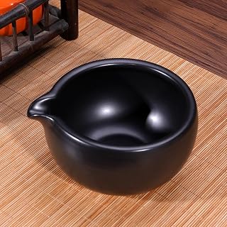 YlobdolY Cuenco de cerámica para matcha con boquilla de vertido, hecho a mano, minimalista, de porcelana esmaltada, cuenco tradicional japonés para mezclar té matcha, color negro