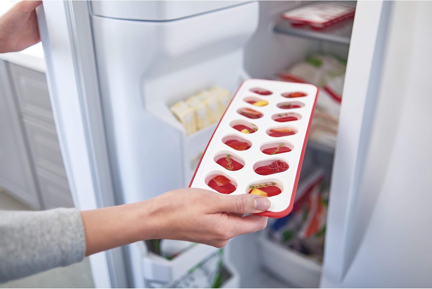 Rubbermaid Easy Release Flexible Ice Tray Clear