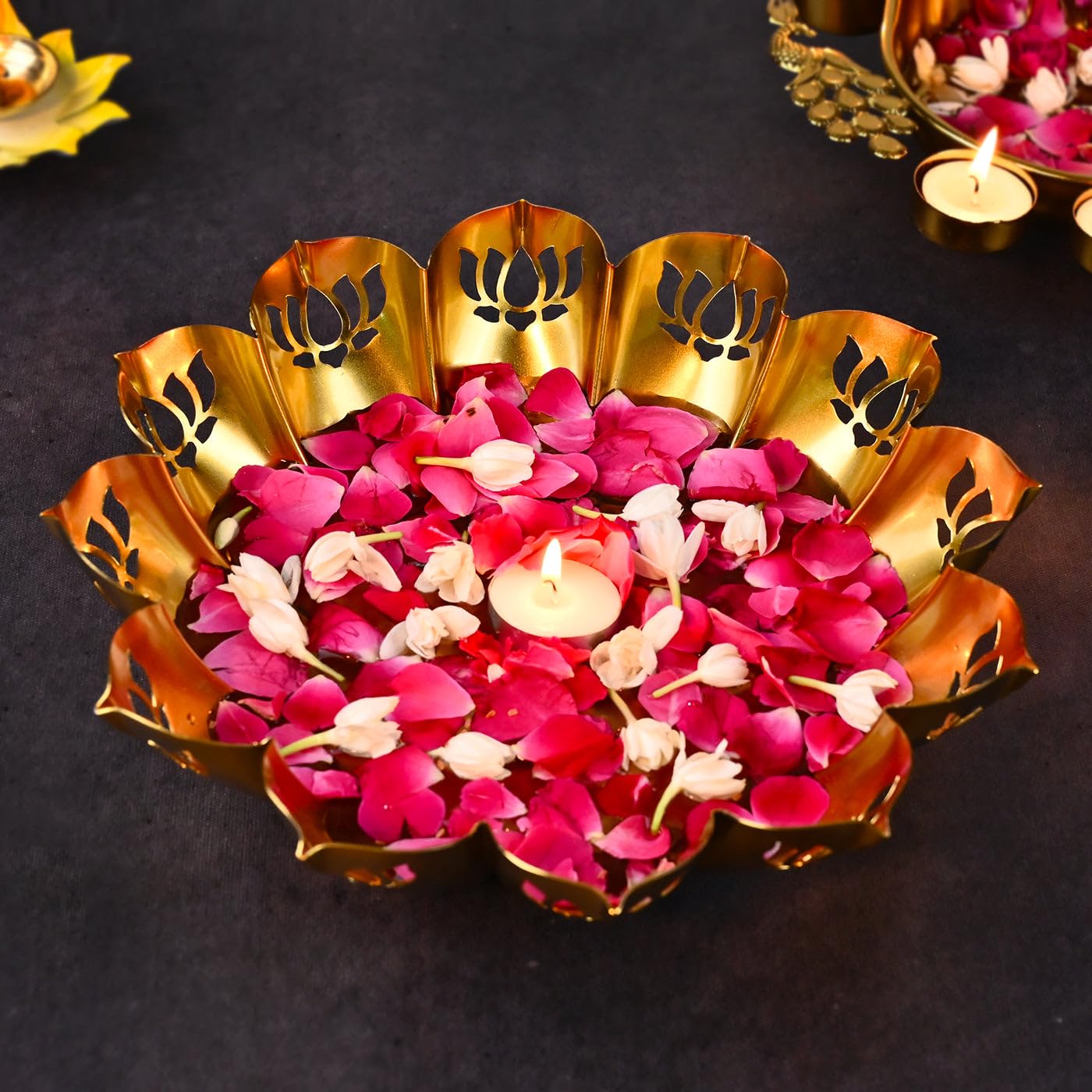 DecorTwist® Decorative Urli Bowl 2.5 Inch Pack of 1 | Metal Lotus Design Handcrafted Bowl for Floating Flowers Tea Light Candle Holder Home Living Room Office Wedding Diwali Decoration Items