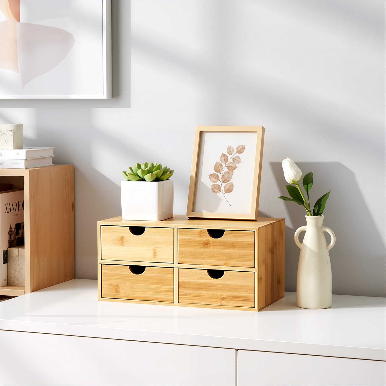 Organizer per cassetti in bambù per scrivania, scatola portaoggetti in legno con 4 cassetti, mini Kommode per ufficio, 33 x 19 x 16 cm, soluzione da scrivania elegante e funzionale