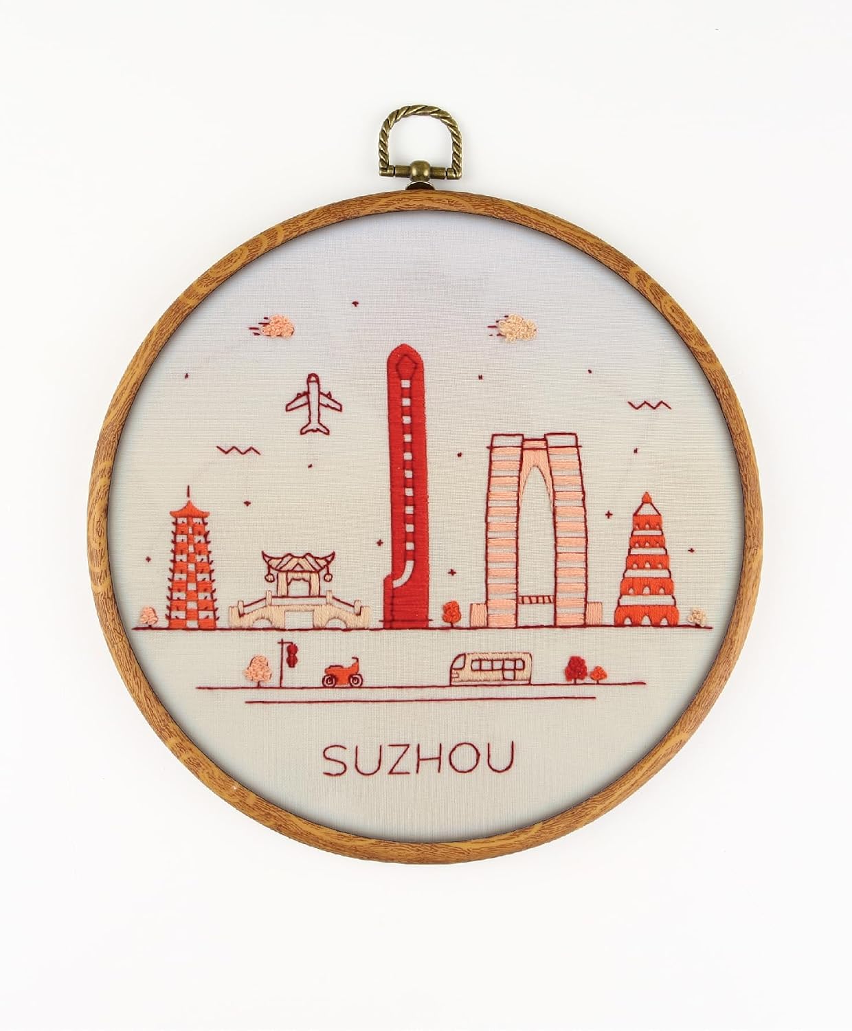 Suzhou China EM134 - DIY Embroidery Kit. Set of Threads, Needles, Stamped Cloth, Needle Threader, Embroidery Clippers and Printed Color Pattern Inside.