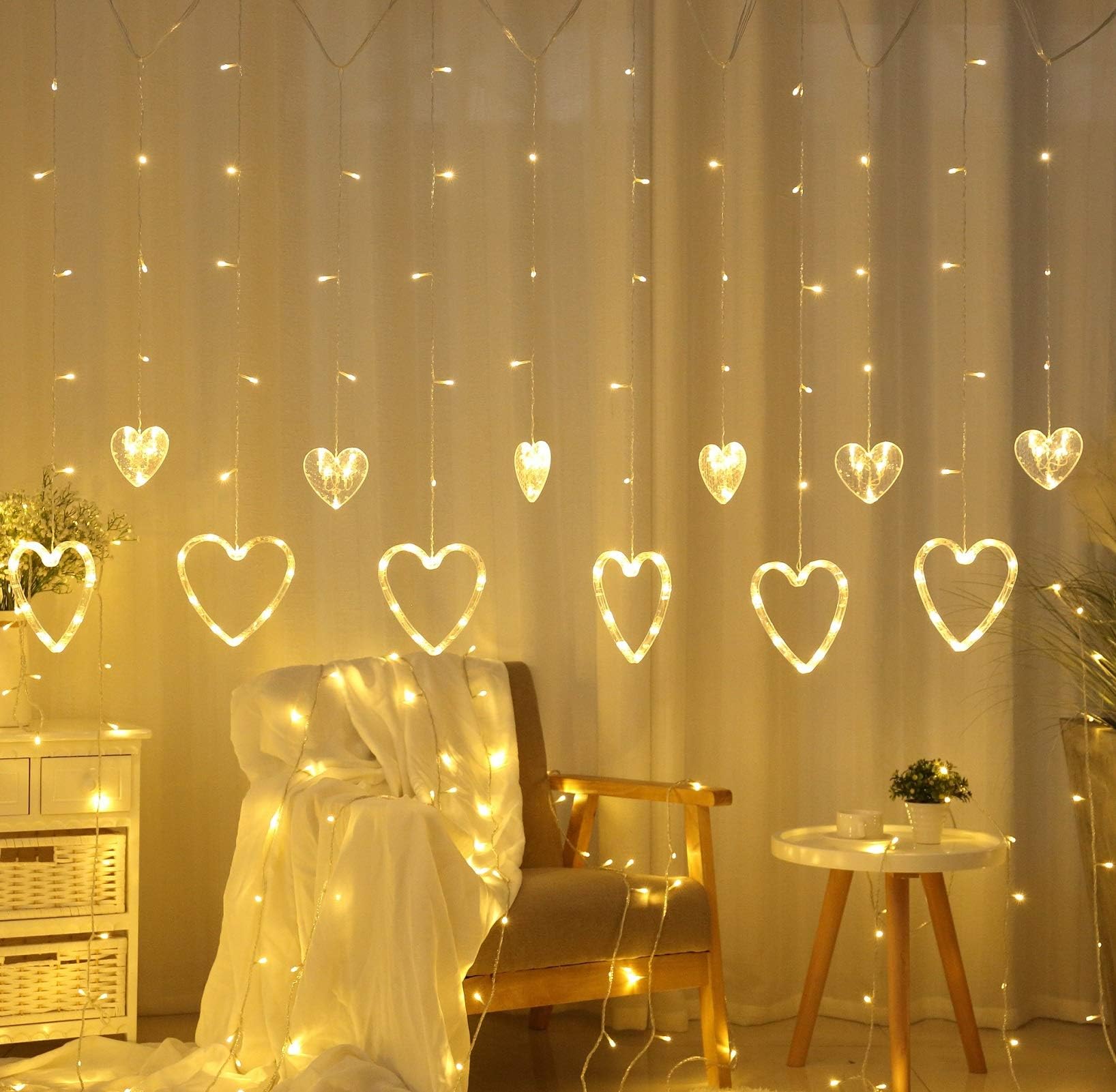 Monete Curtain Light 138 LED Love Heart Remote Control Curtain Light, Suitable for Valentine's Day, Christmas, Wedding, Bedroom Party, Birthday Decoration