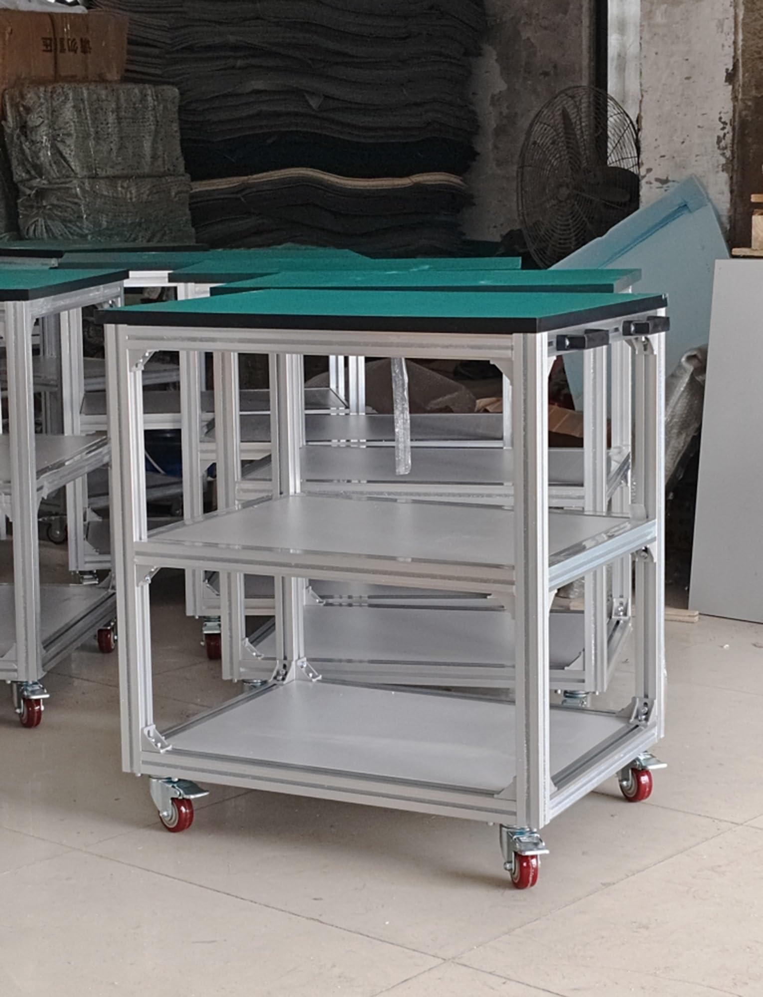 Generico Banco da Lavoro Portatile con Ruote e Maniglie, banco da Lavoro Antistatico con Ruote, for postazioni di Lavoro, Officina, banco di Prova, Carrello for la movimentazione dei Materiali