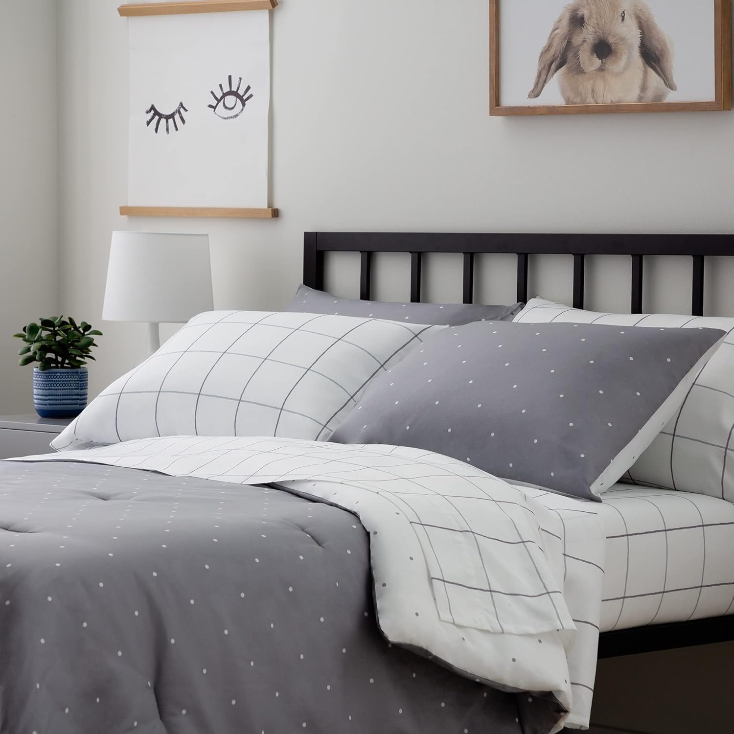 Linenspa Grey Grid Microfiber ThreePiece Sheet Set and