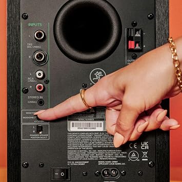 MACKIE CR3.5BT Creative Reference Bluetooth Active 3.5 Studio Monitor (Black)