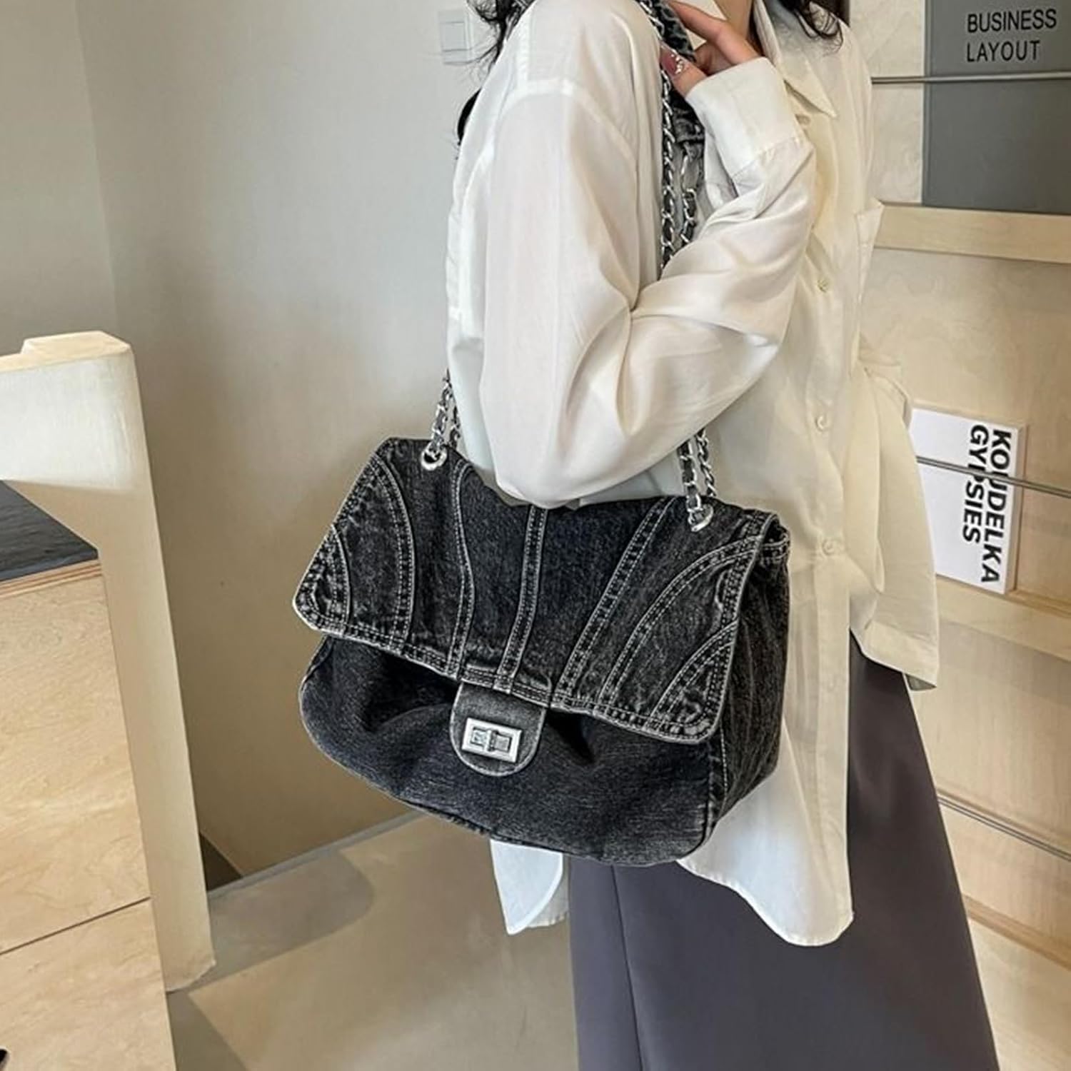 Denim Purse for Women Trendy Jean Purses Large Denim Tote Bag Fashion Crossbody Bags with chain - Image 2