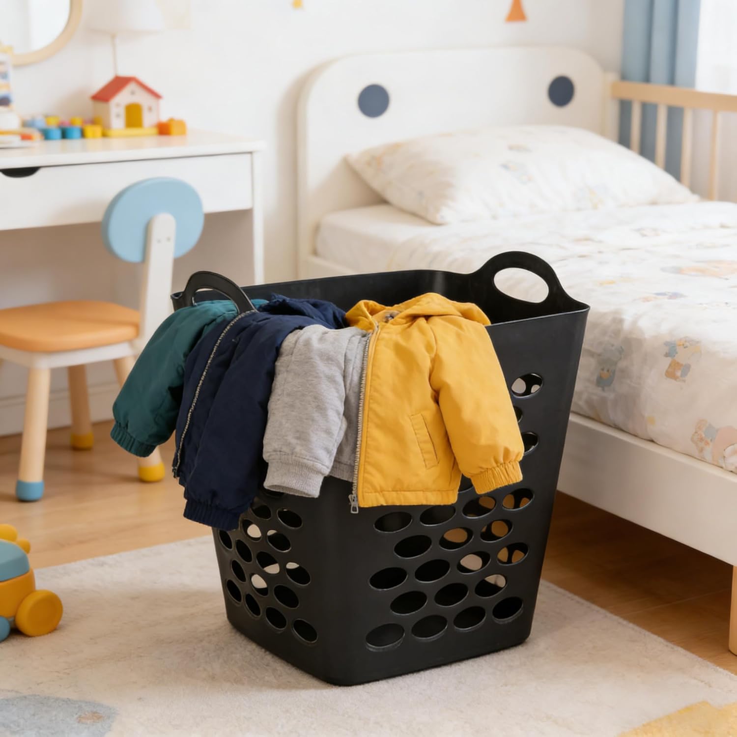Square Laundry Hamper with Handles – Large Capacity Plastic Laundry Basket, Space-Saving Design with Ventilation Holes, Black