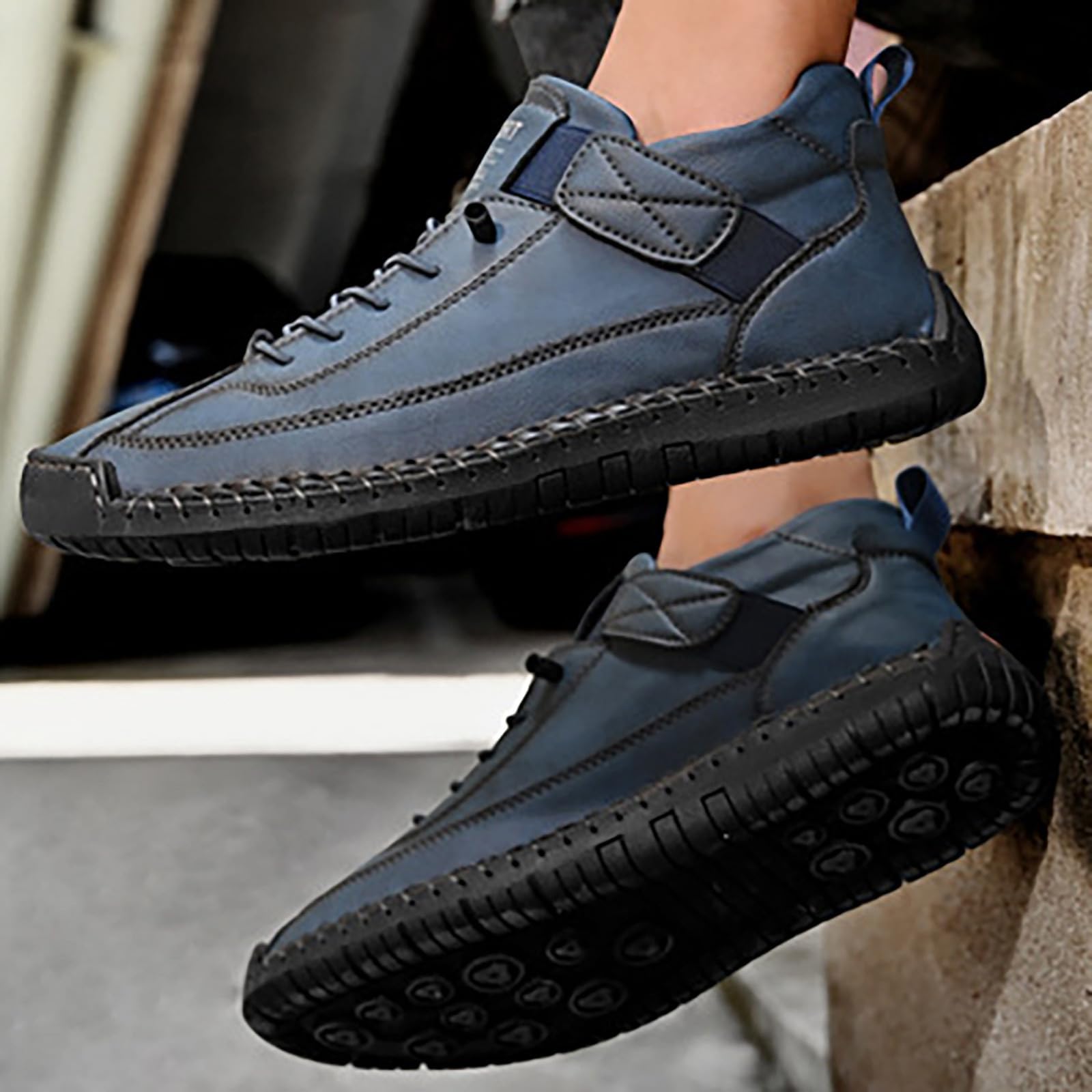 Męskie ręcznie wykonane skórzane wysokie buty rustykalne w naturalnym stylu sznurowane buty na co dzień z wytrzymałą podeszwą wygodne obuwie outdoorowe dla eleganckiego wyglądu na co dzień