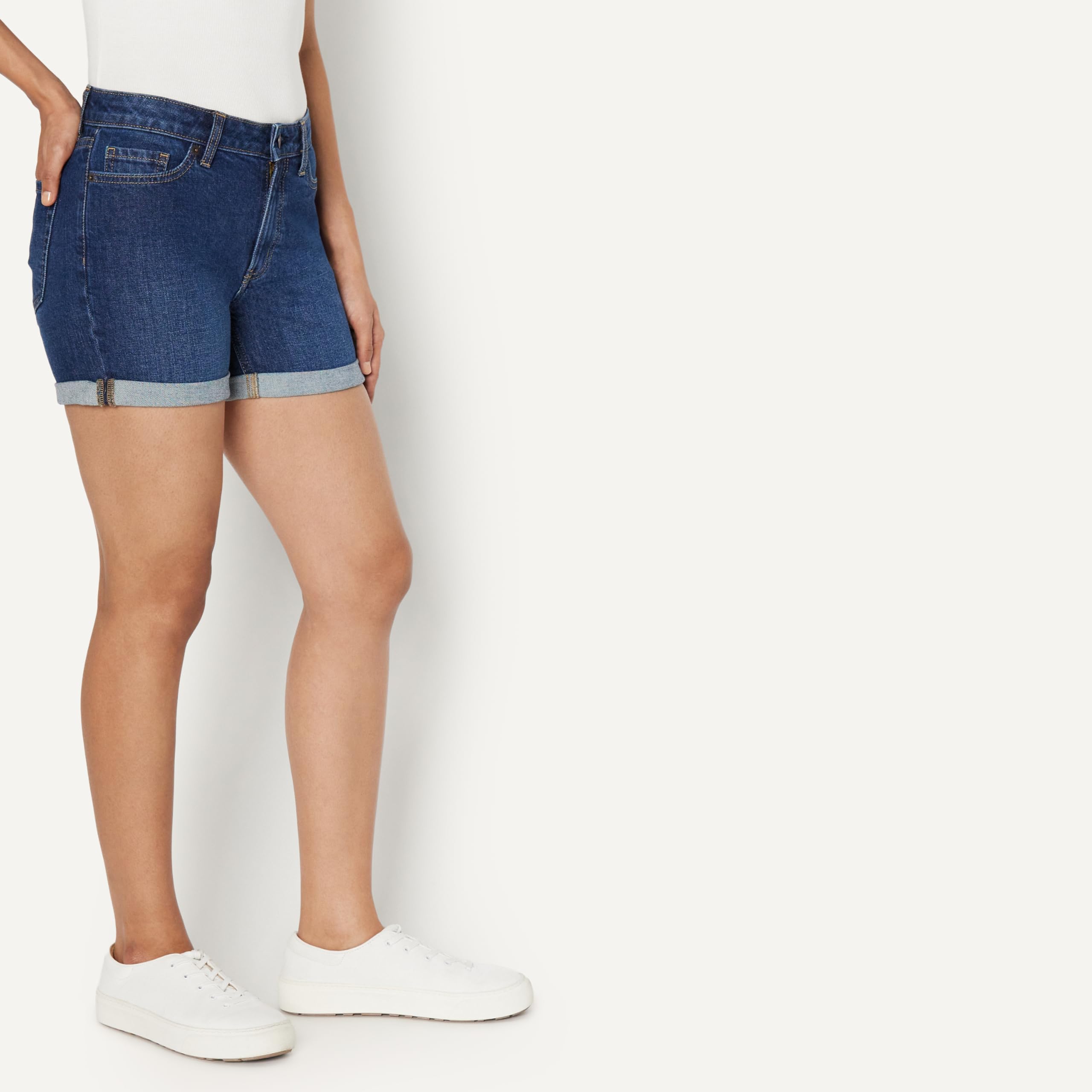 Amazon Essentials Donna Pantaloncini a Vita Media, vestibilità Aderente e Interno Gamba 10,2cm
