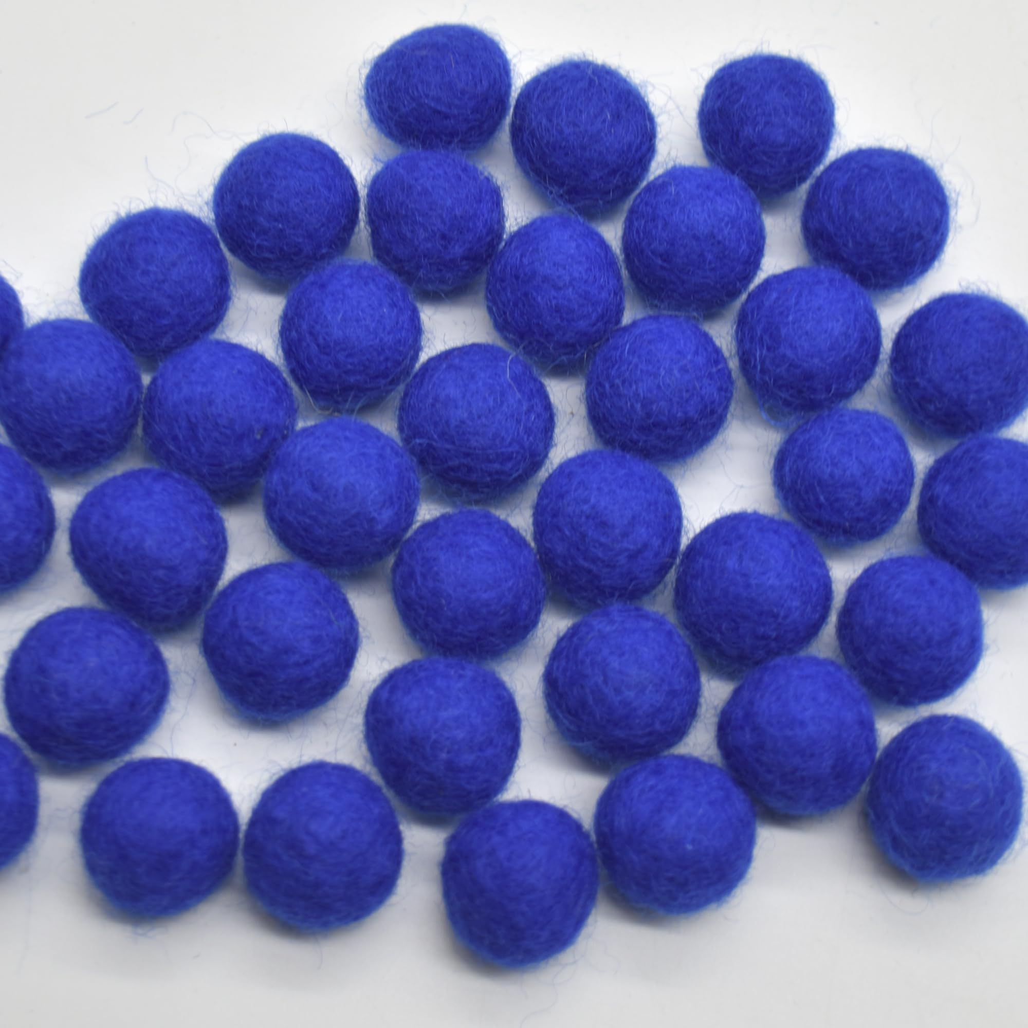 Oriental Direct based in West Yorkshire 100% Wool Felt Balls - 1.5cm - 25 Felt Balls - Medium Blue
