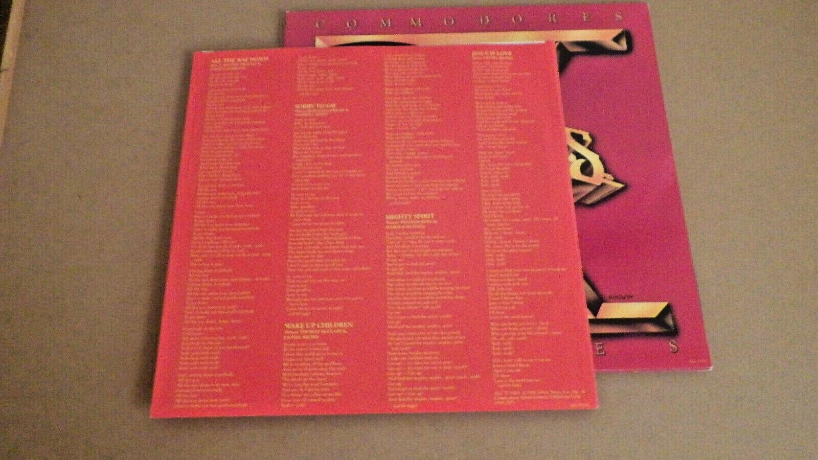 Disco in vinile COMMODORES HEROES