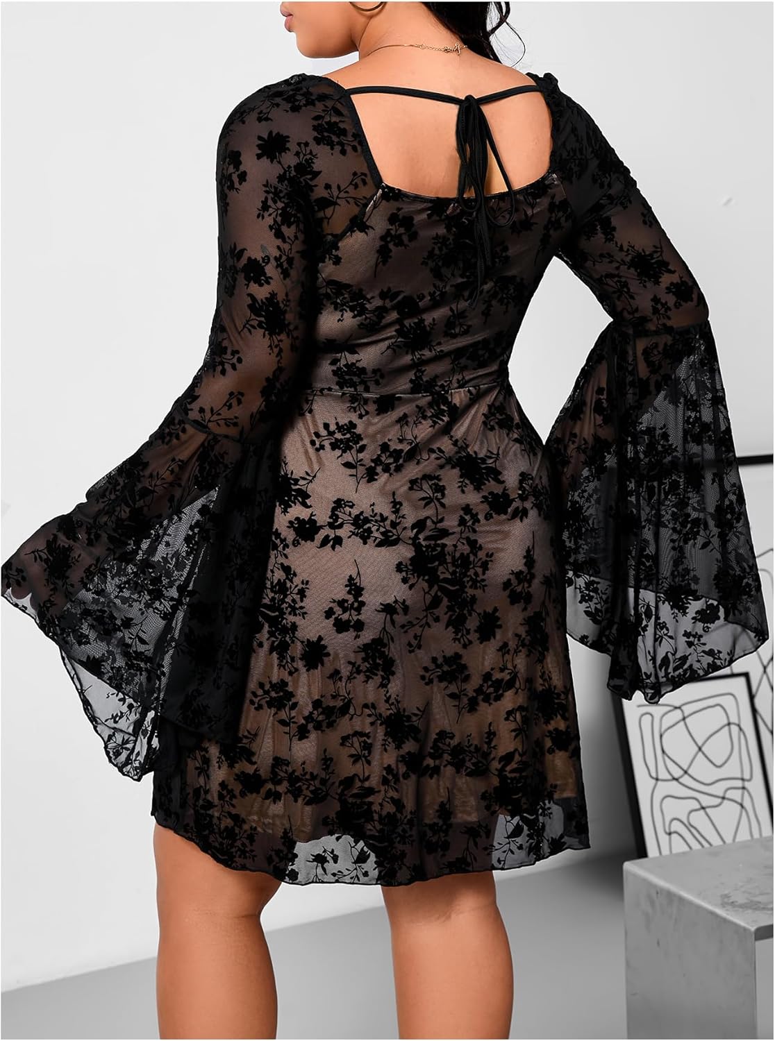 WDIRARA Women's Plus Size Floral Jacquard Long Bell Sleeve Sweetheart Neck Tie Backless A Line Mini Dress - Image 2