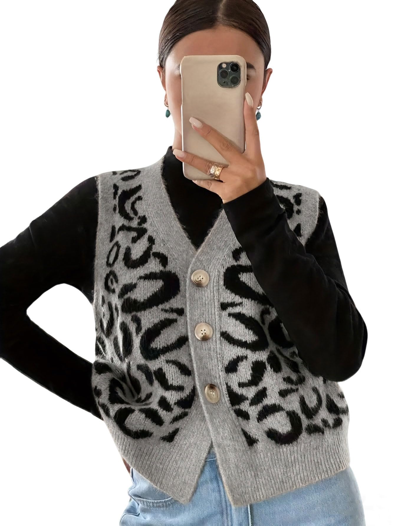 utcoco Womens Y2K Leopard Print Knit Vest Casual V Neck Button Front Sleeveless Sweater Vest