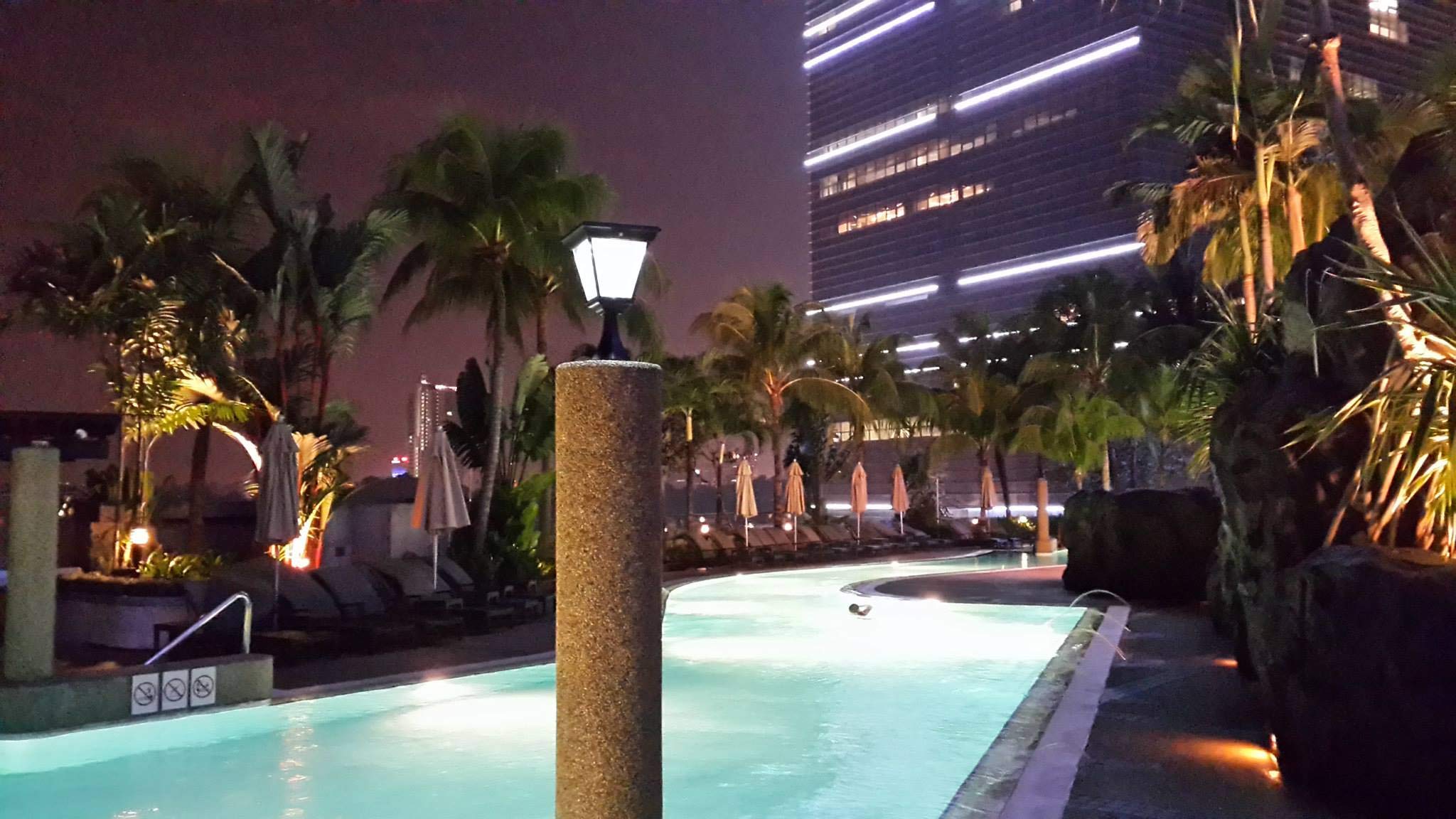 LED PAR56 Poolbeleuchtung Schwimmbadlampe 12V AC IP68 für dein Pool oder Schwimmbecken in Weiß oder Warmweiß in verschiedenen Leistungstufen ersetzt bis zu 300W Halogen Spot (Kaltweiß, 70W)