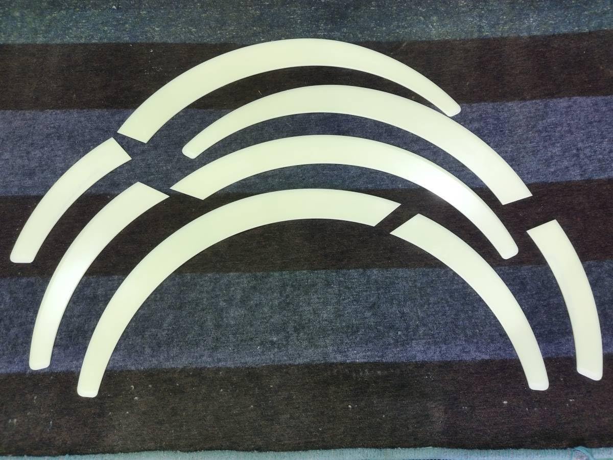 ZNC塗装済み】ZC33S スイフトスポーツ ダウンルックフェンダーモール