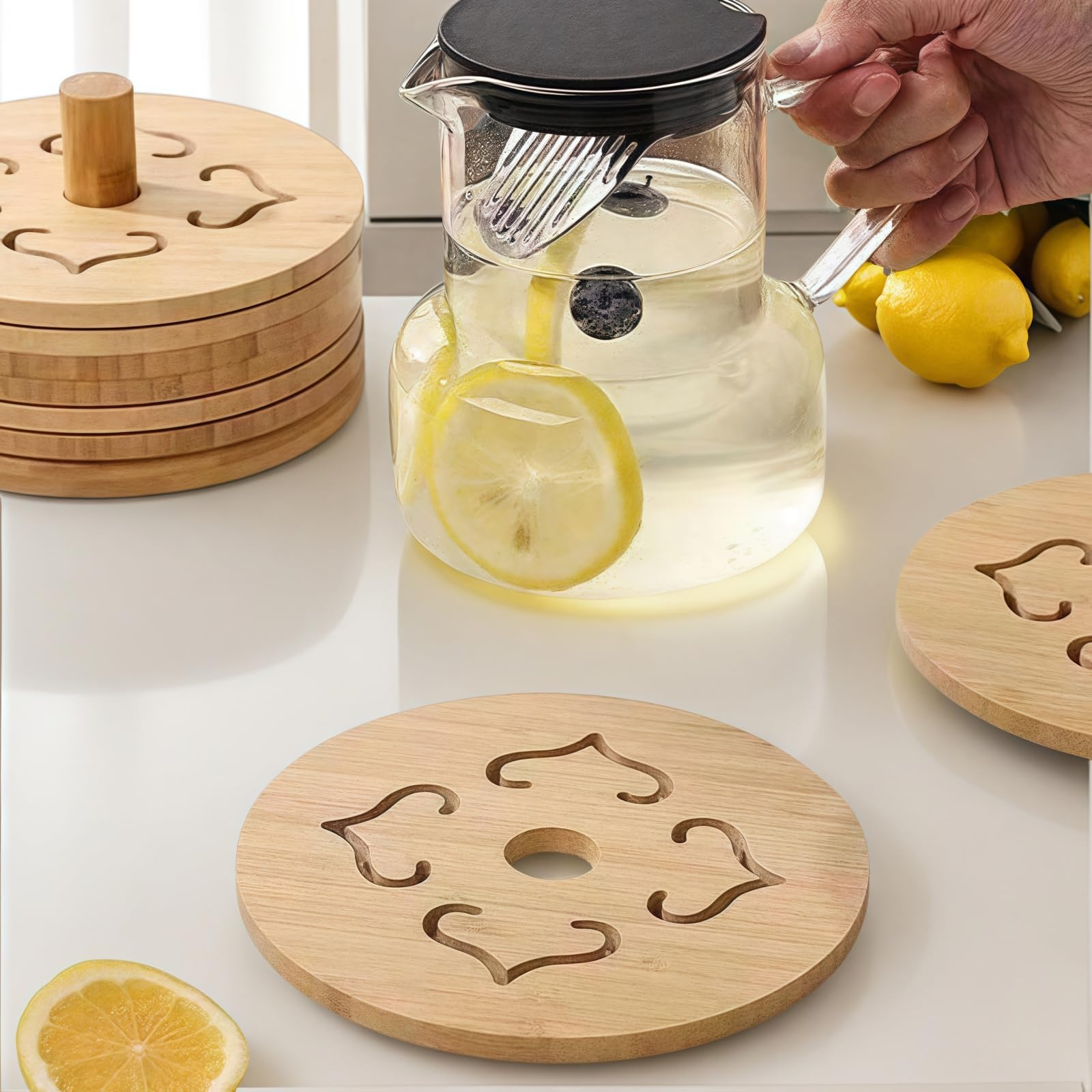 Relaxdays Set di 7 Sottobicchieri Rotondi in bambù, Accessori per Aperitivi e Birra, con Supporto, D: 9,5 cm, Naturali