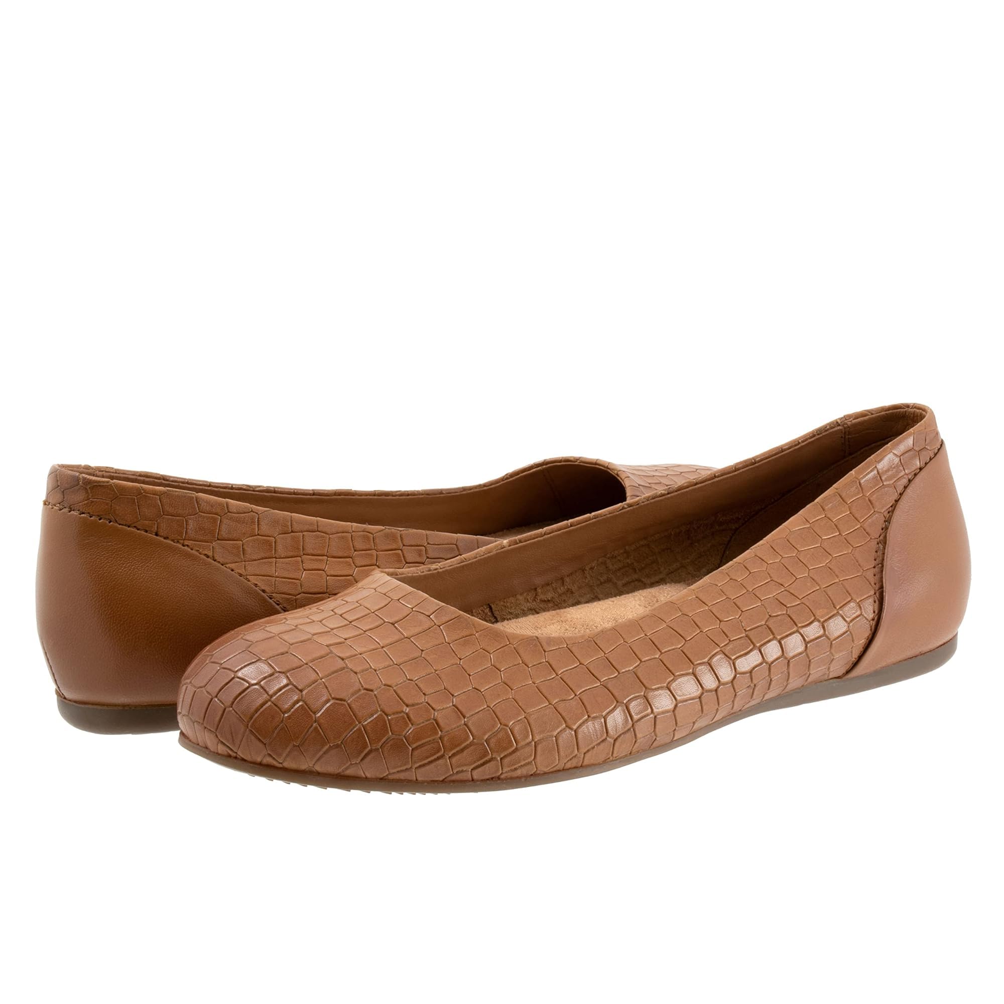 SoftWalk Women's Sonoma Flat