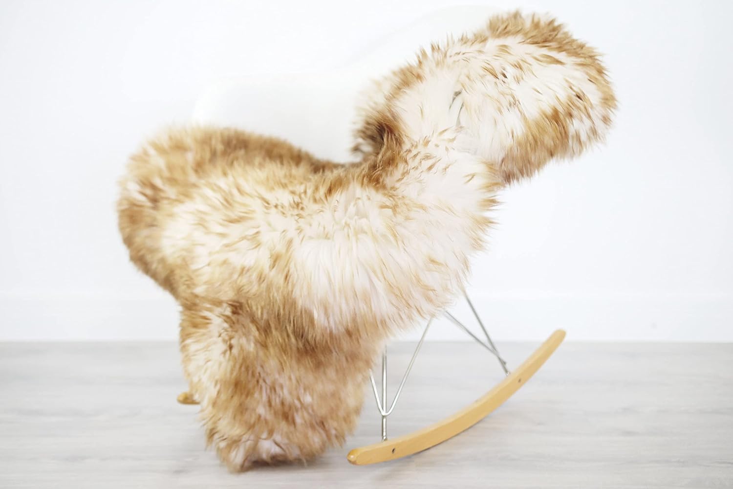 HUAHOO Premium Genuine Sheepskin Rug Real Australia Sheepskin Natural Luxury Fluffy Lambskin Fur Area Rug Seat Covers for Kids Bedroom Sofa Chair Cover Pets Dogs Mat Double Pelt/2' x 6' Brown Tipped