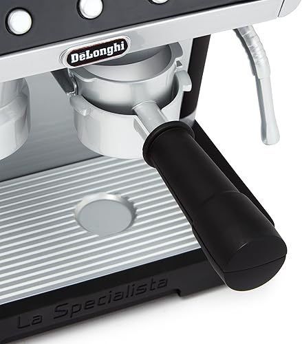 Miniatura 10 de Casdon De'Longhi Toys Barista Cafetera. Juego de cocina de juguete para niños con partes móviles, sonidos realistas y revelación de café mágico.