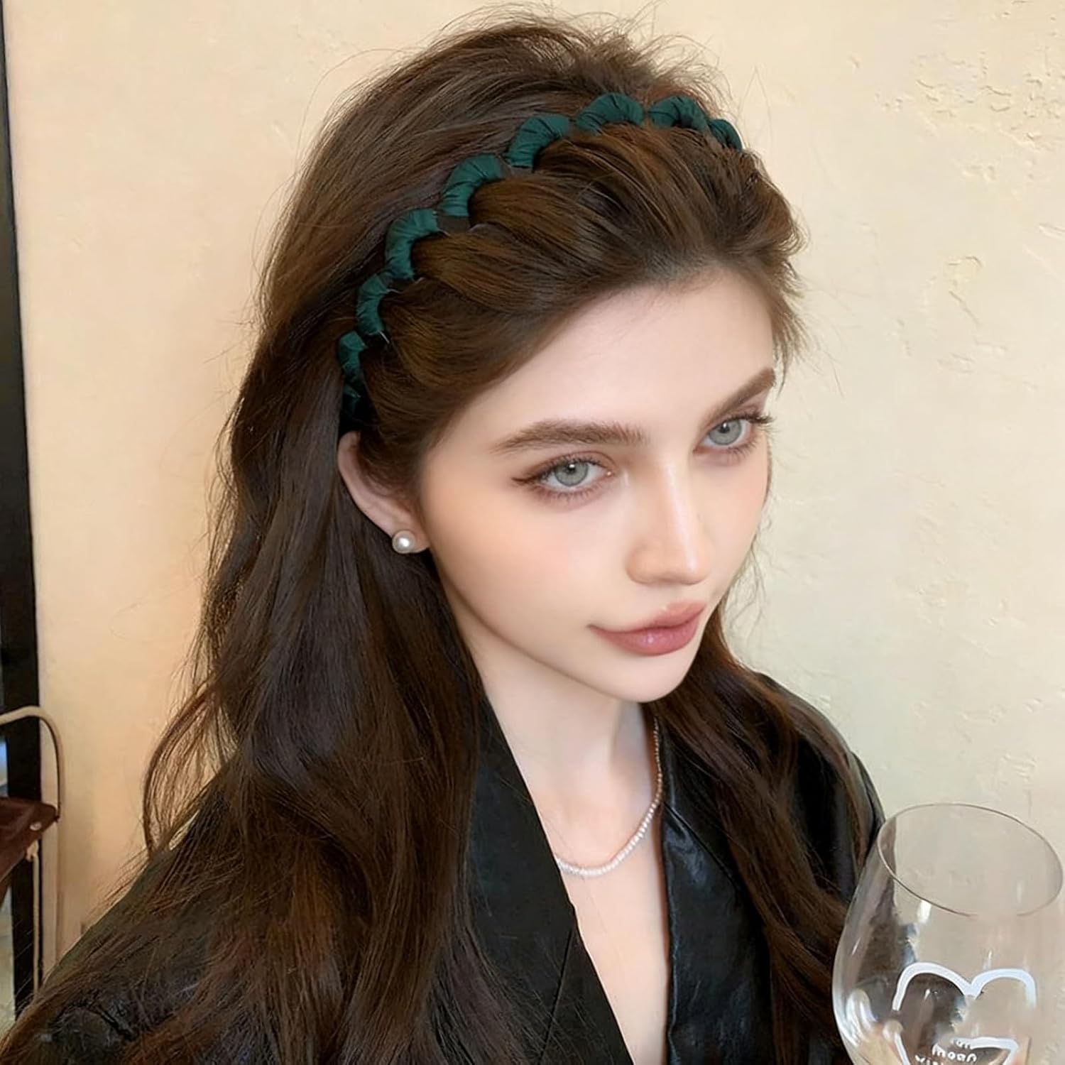 3Pcs Retro High Skull Headband With Teeth,Zig Zag Headbands Pearl Headbands For Women (3PCS-A) - Image 6